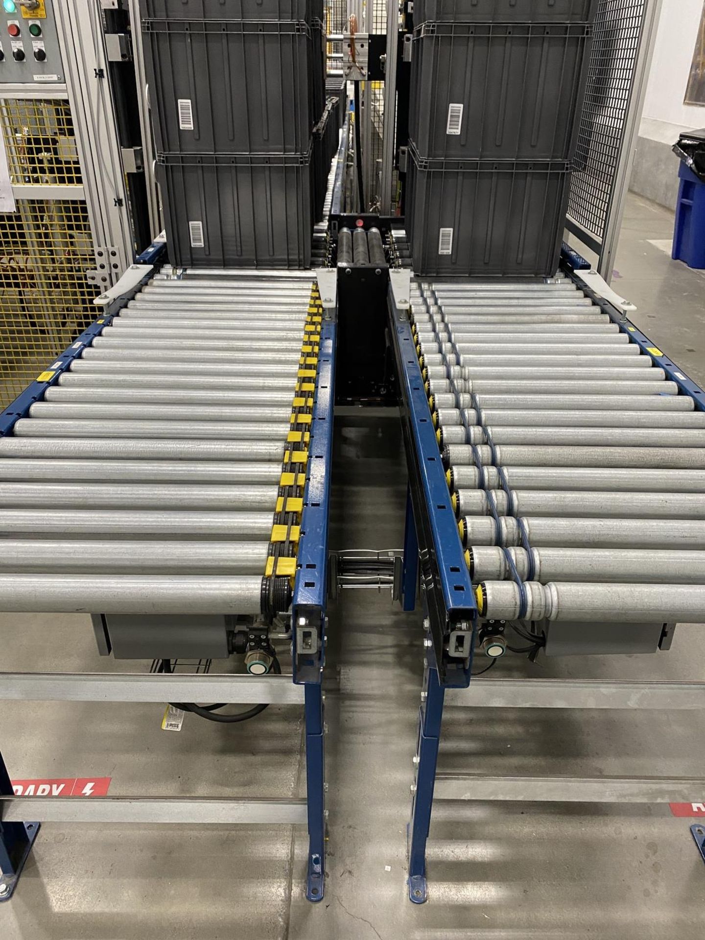 Power Roller Conveyor 21" X Approx. 100' Total - Subj to Bulk | Rig Fee: $750 - Image 4 of 4