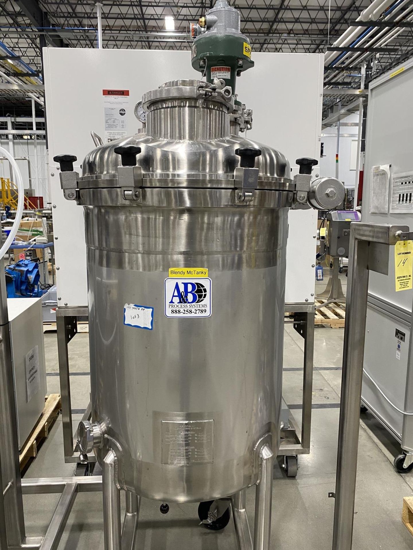 A&B Process Systems Stainless Steel (316L) Portable Skid Including 2014 A&B SS (316 | Rig Fee: $100 - Image 2 of 8