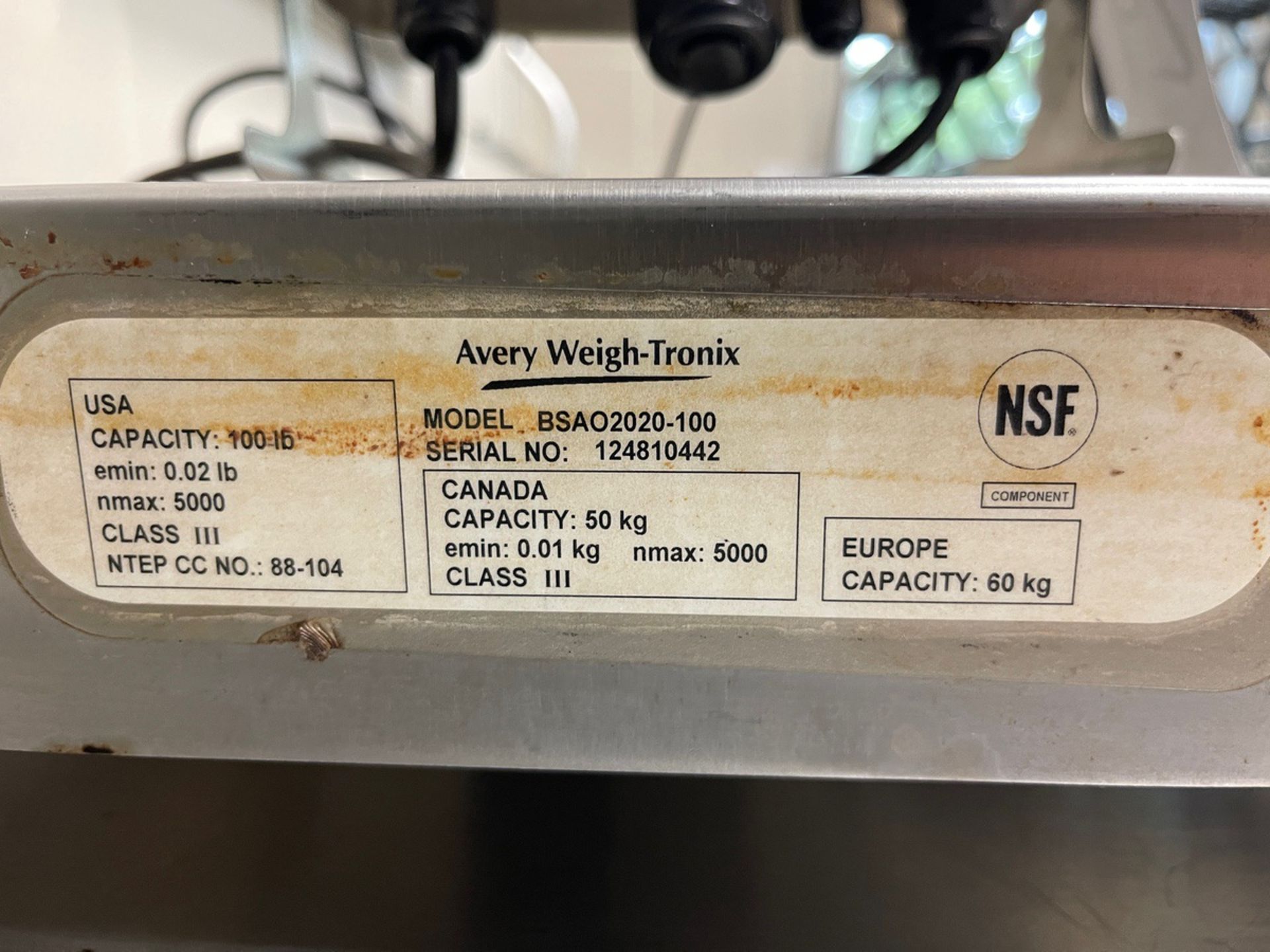 Avery Weigh-Tronix 100LB Capacity Platform Scale, 20" x 20" Stainless Steel Platfor | Rig Fee $50 - Image 2 of 3