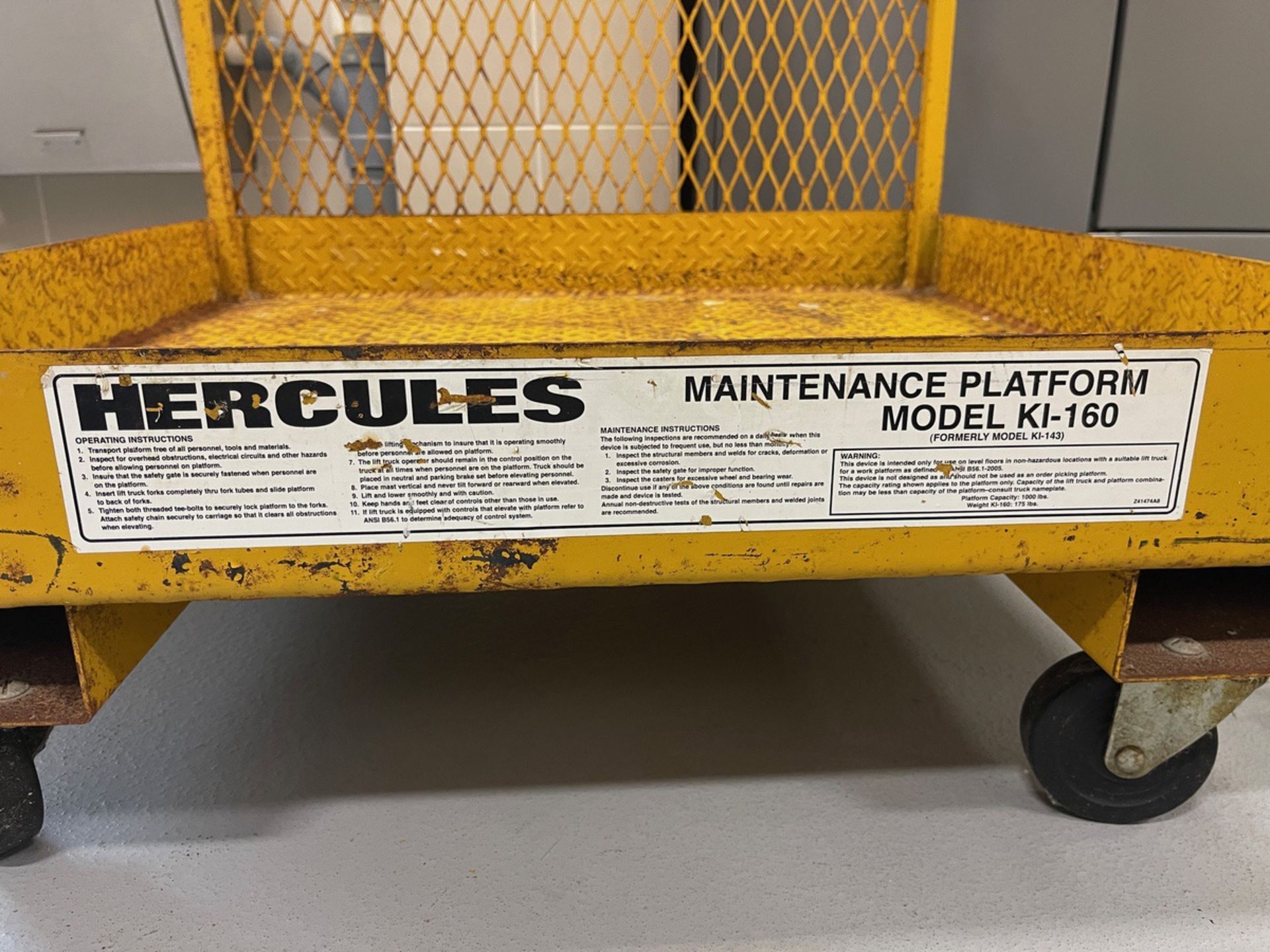 Hercules Fork Lift Maintenance Platform, Model KI-160, Approx. 3'x3' with 62" Guard | Rig Fee $25 - Image 2 of 2