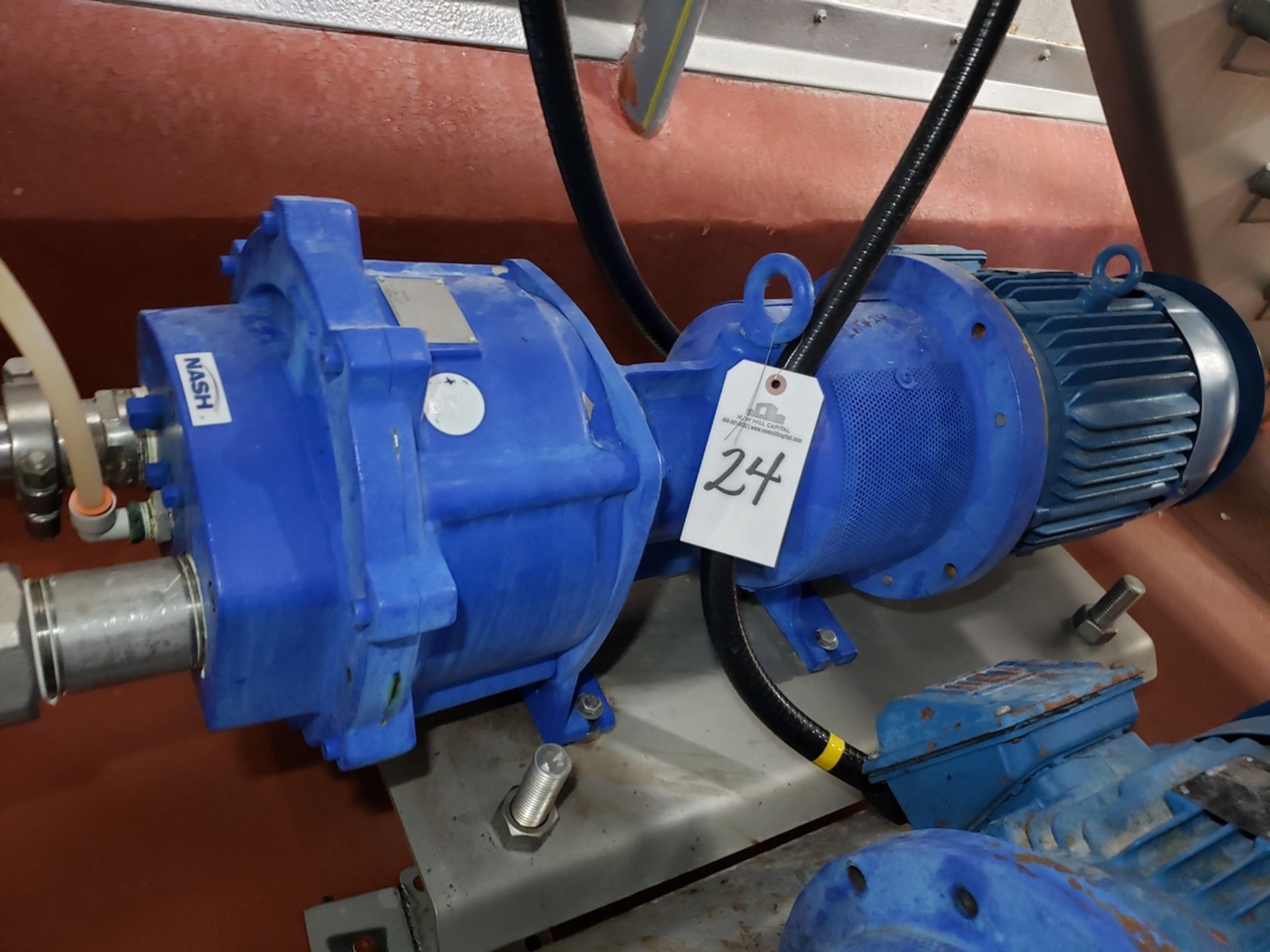 Nash 7 1/2 HP Vacuum Pump, M# 44SX025V9K000, W/ Intake Filter & Diverter Valve | Rig Fee $150