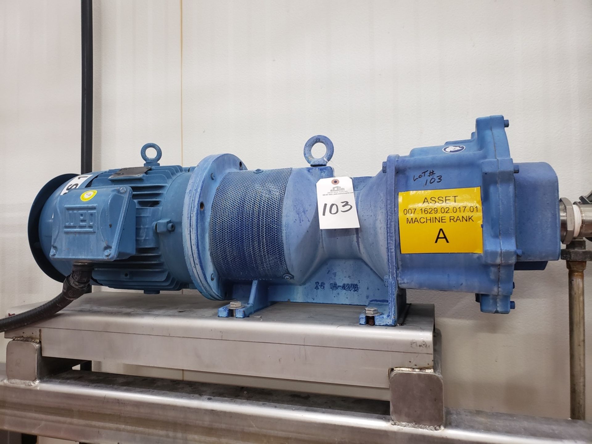 Nash 7 1/2 HP Vacuum Pump, M# 44SX025V9K000 | Rig Fee $150