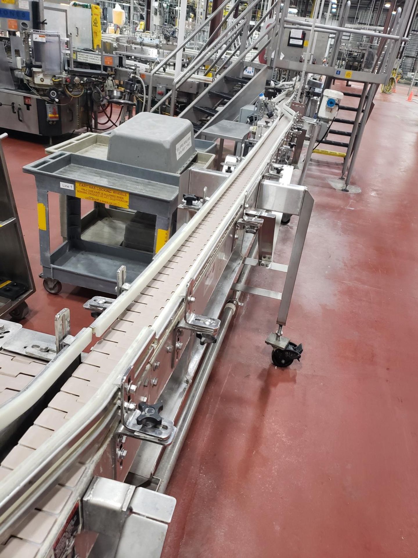 Arrowhead Conveyor 4 1/2'' X 60' Stainless Steel Frame Bottle Conveyor | Rig Fee $600 - Image 4 of 6
