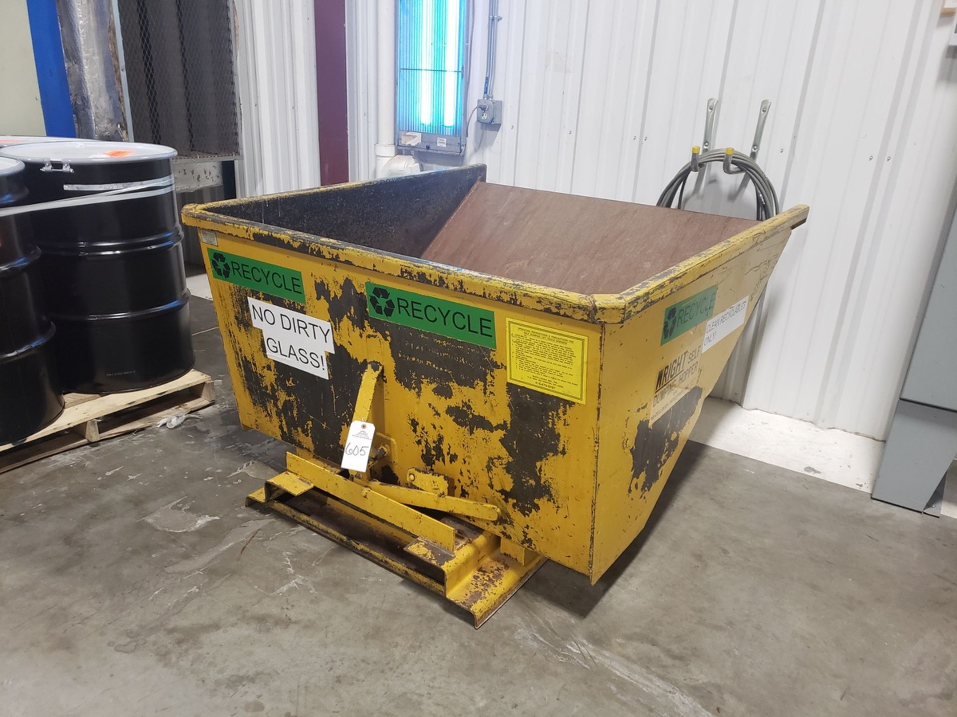 Dump Hopper | Rig Fee $50