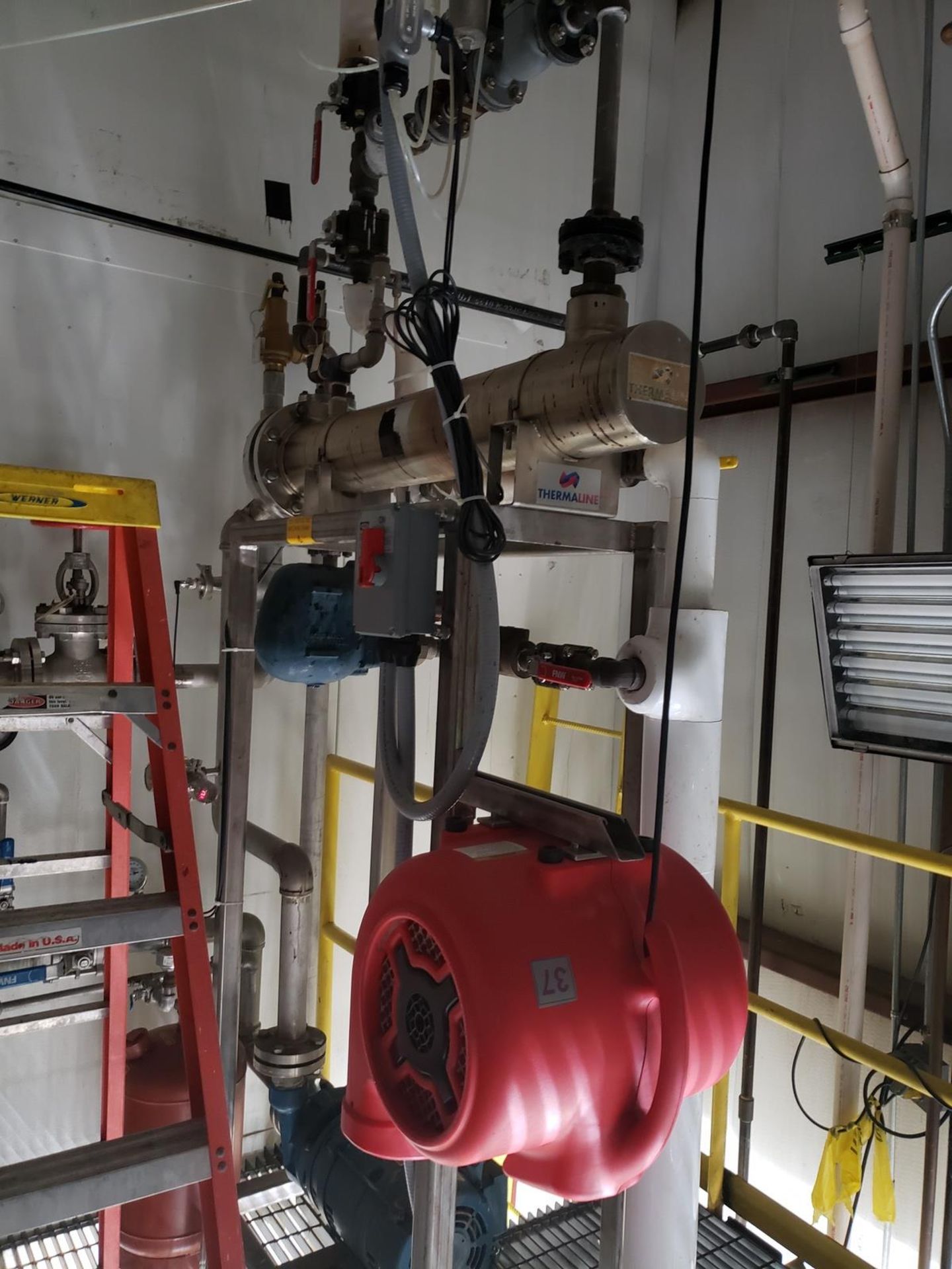 Contents of Corn Syrup Pumping/Control Room | Rig Fee $3500 - Image 6 of 12