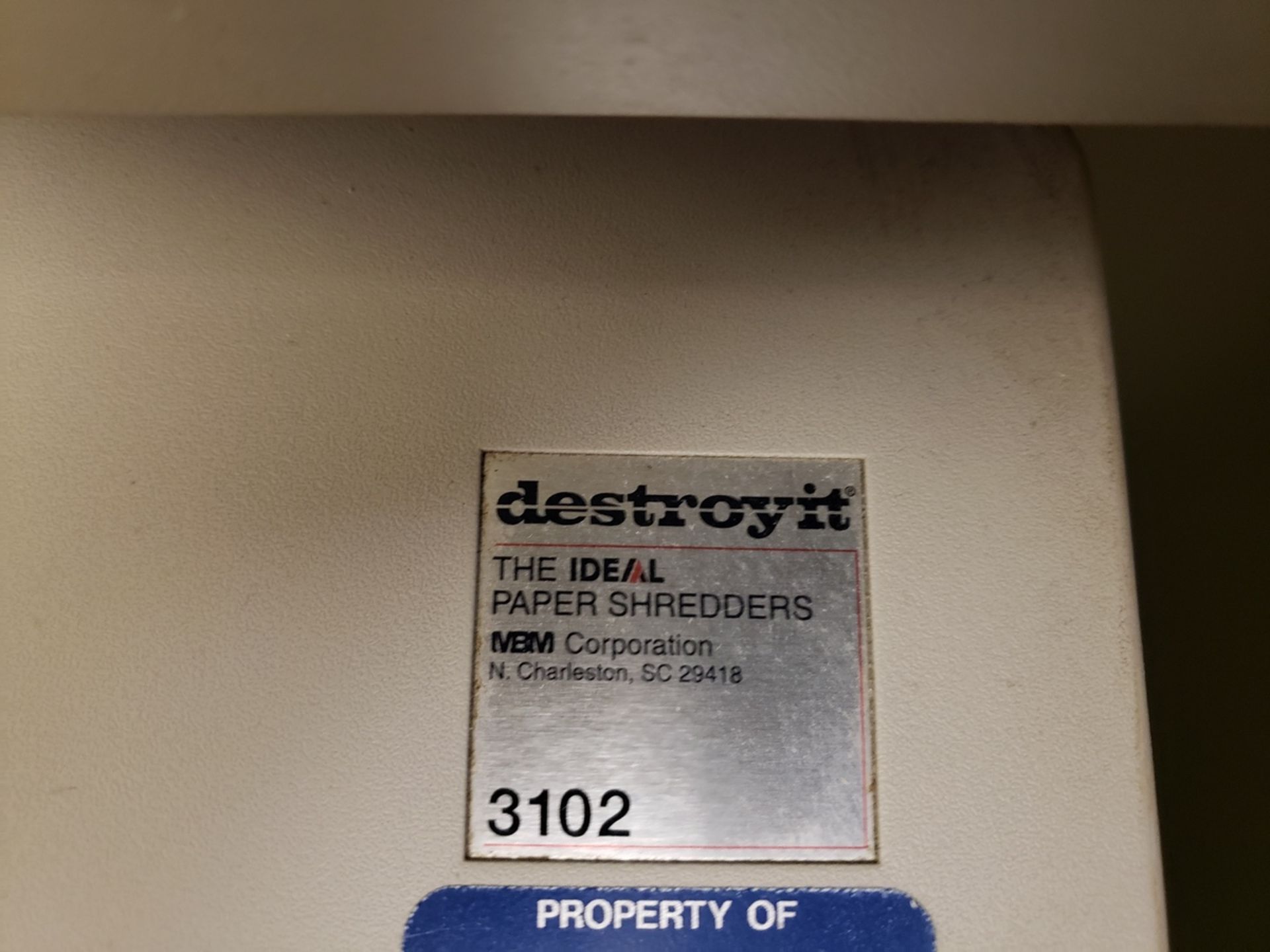 Destroyit Paper Shredder | Rig Fee $25 - Image 2 of 2