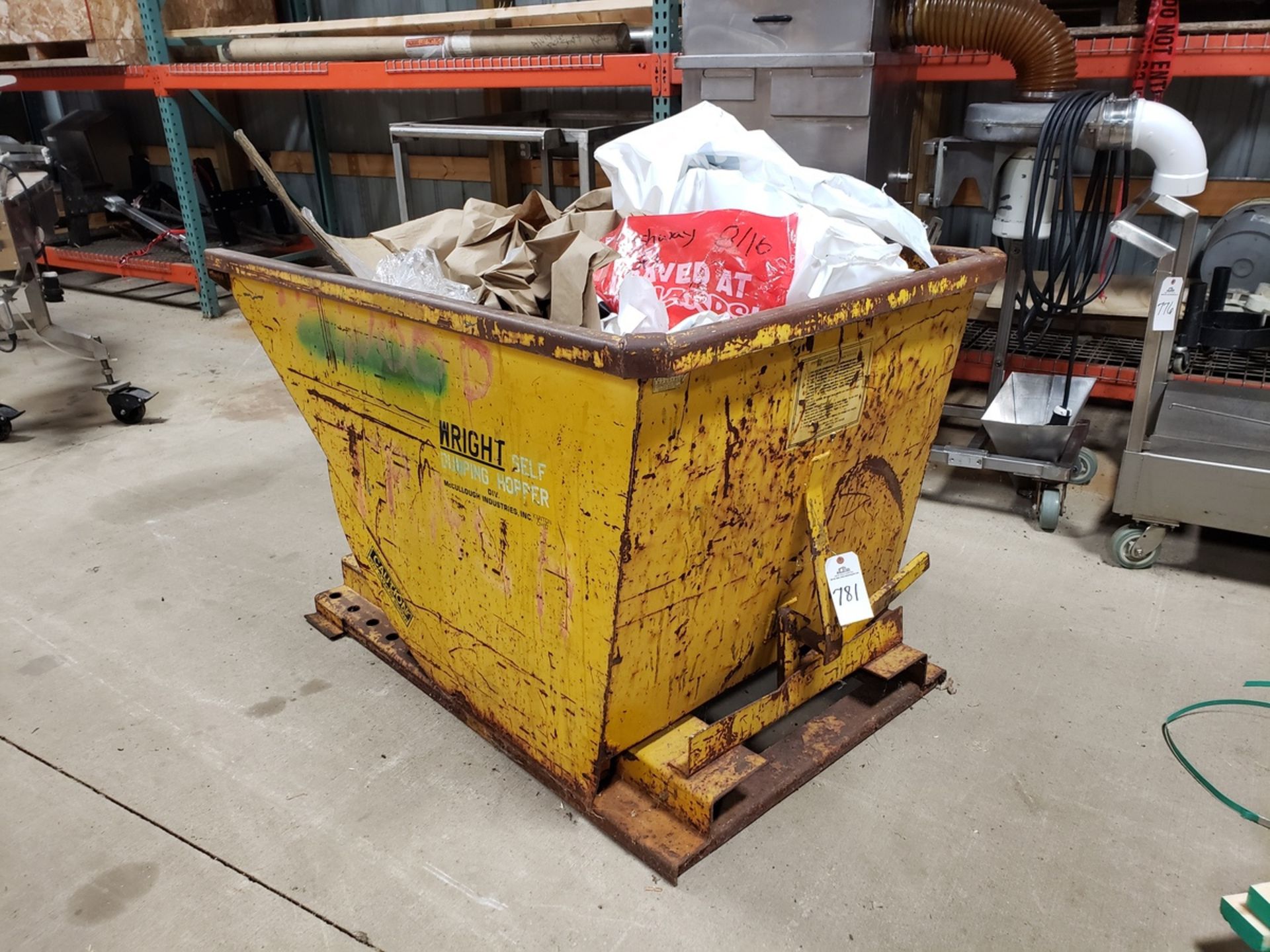 Dump Hopper | Rig Fee $50