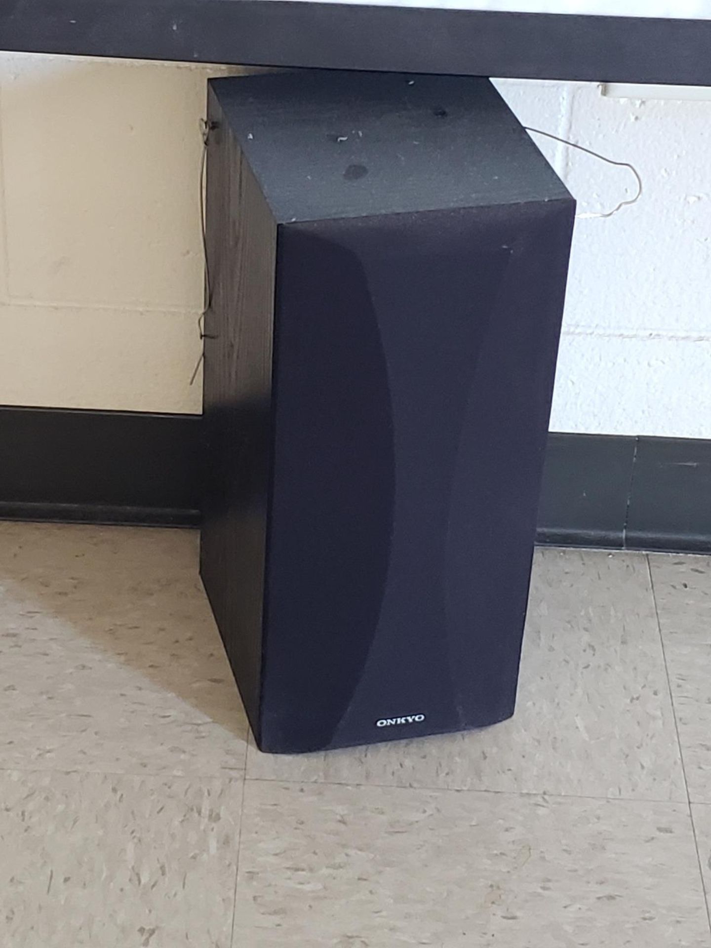 Onkyo Sound System W/ Woofer, Speakers, and Sony DVD/VHS Player | Rig Fee $150 - Image 7 of 8