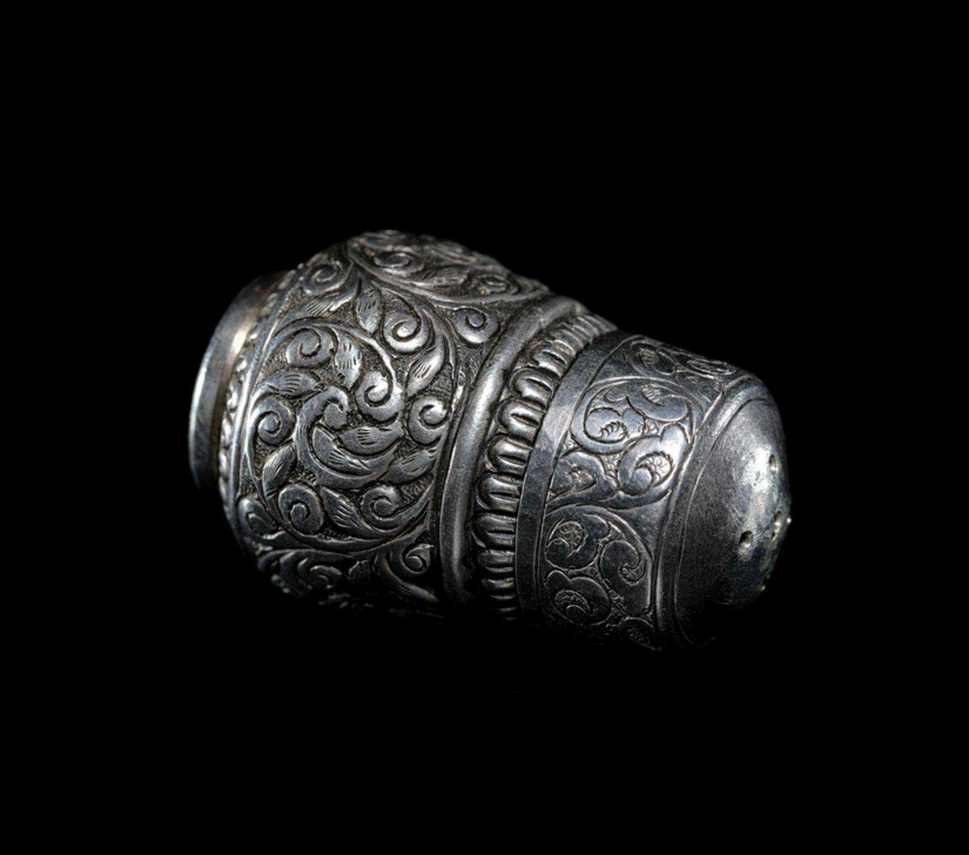 Wrapped branch lotus pattern Solid silver bottle from India - Image 3 of 6