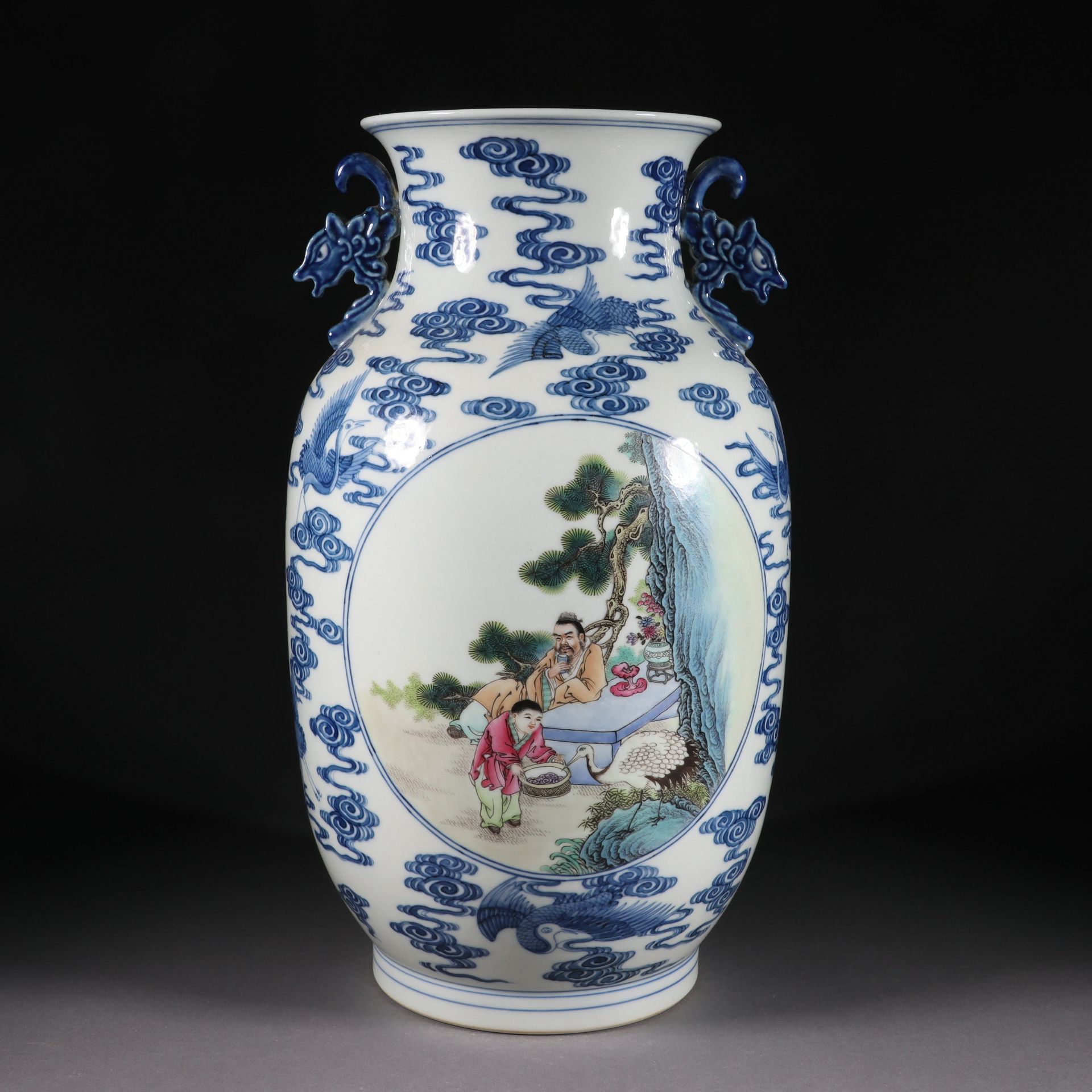 Blue and white pastel figure amphora from the Qing dynasty