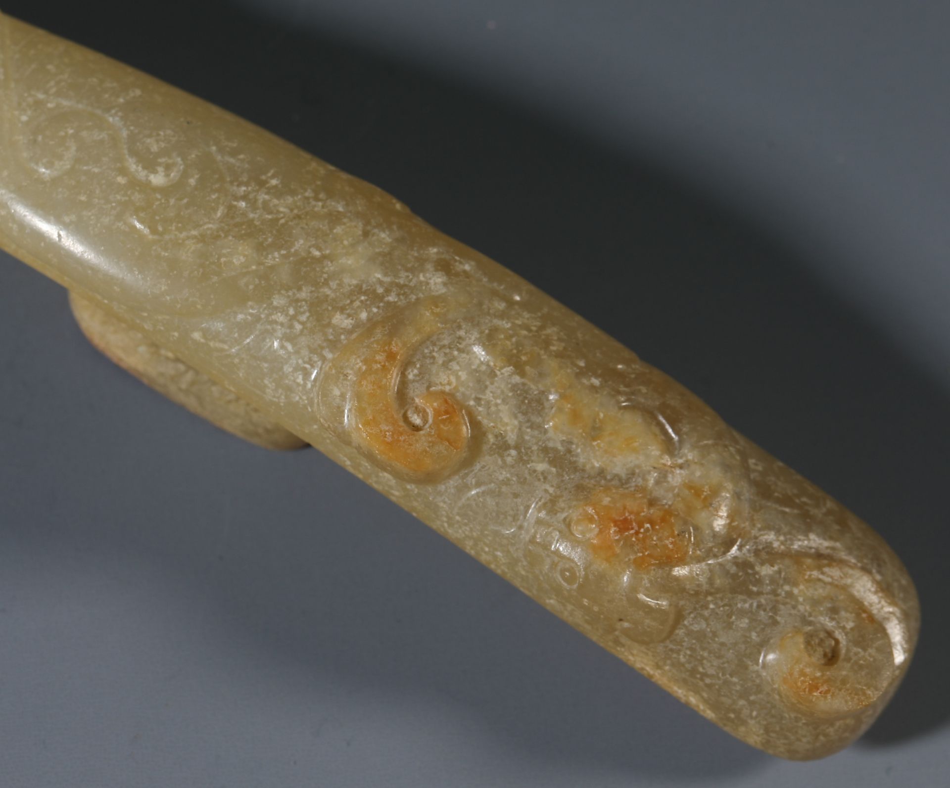 Hetian jade belt hook from  the Han dynasty - Bild 2 aus 5