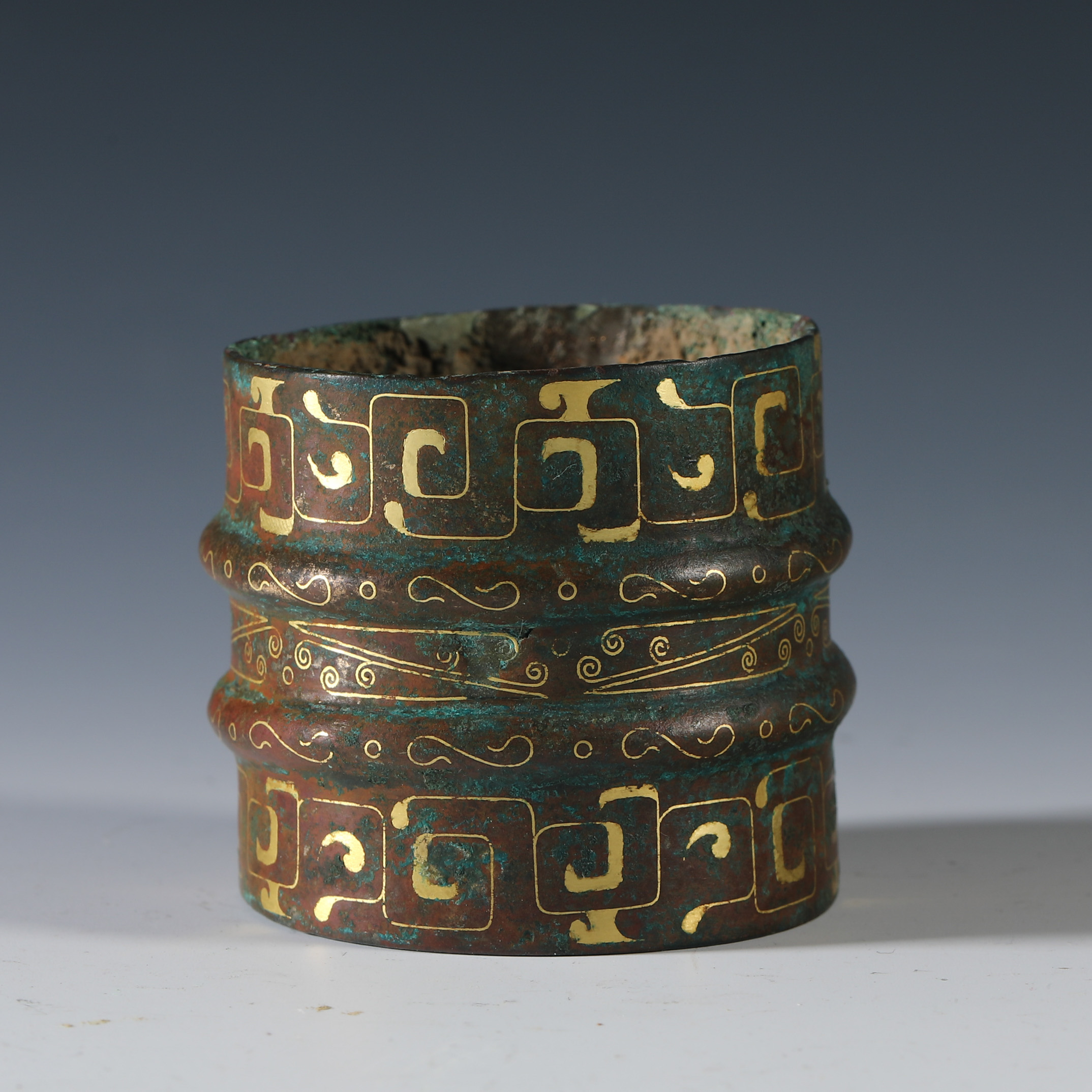 A group of copper and gold components  from the Han dynasty  - Image 3 of 7