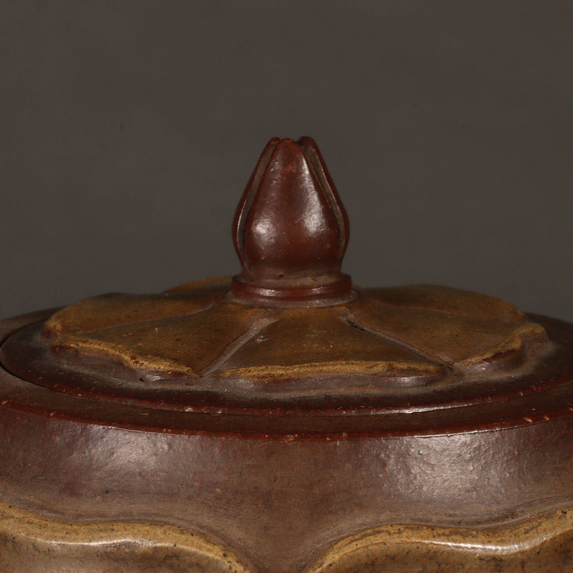 Purple clay pot from the Qing Dynasty - Image 3 of 9