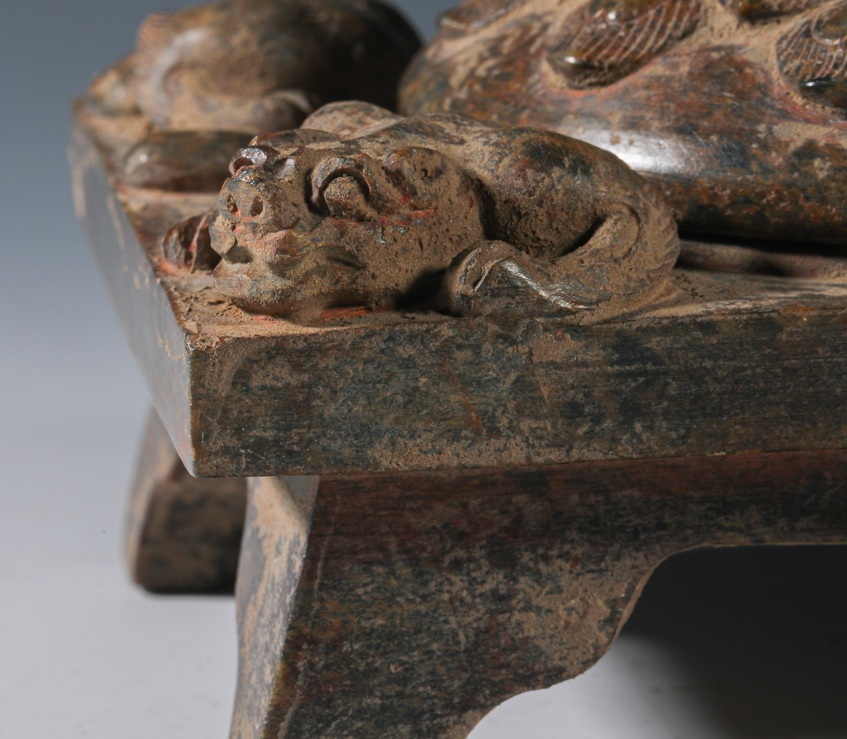 Copper incense burner  from the Han dynasty  - Image 3 of 11