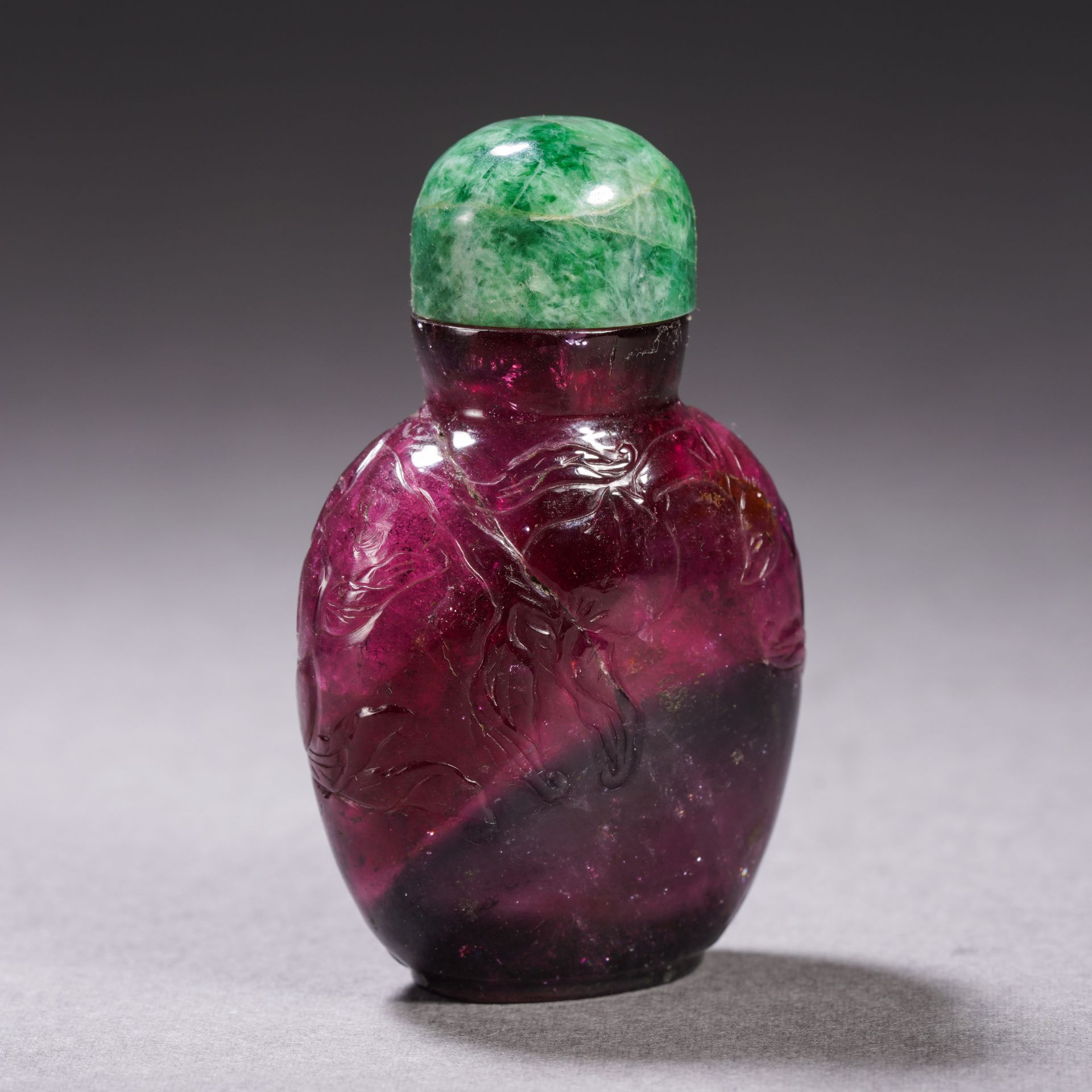 Tourmaline peach branch snuff bottle from the Qing Dynasty - Bild 3 aus 7