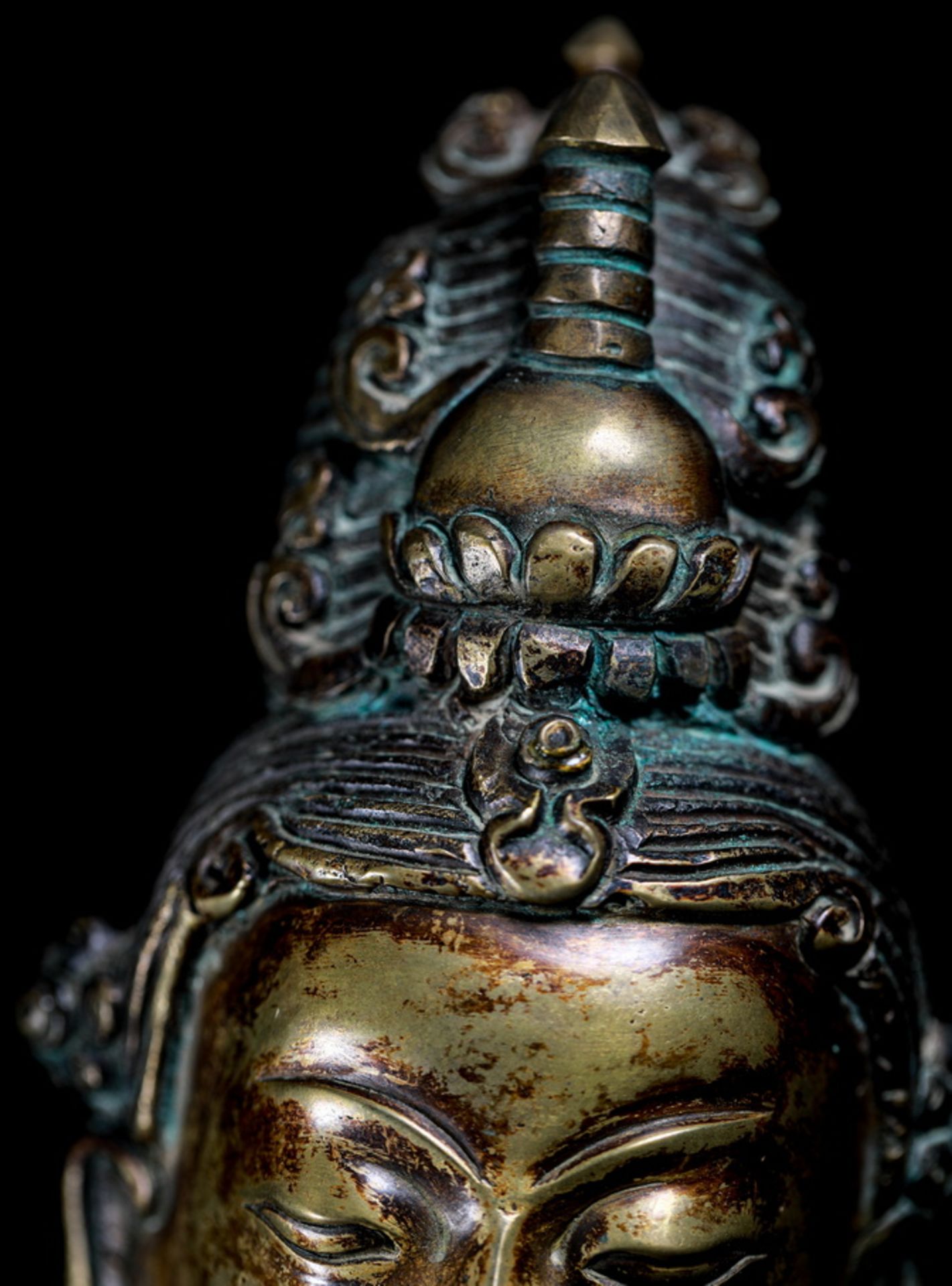 Kashmiri Style alloy bronze lotus hand Bodhisattva from the 13th century - Image 13 of 16