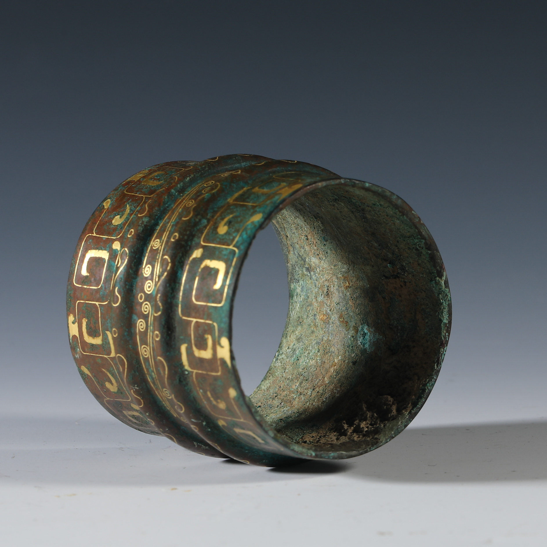 A group of copper and gold components  from the Han dynasty  - Image 5 of 7