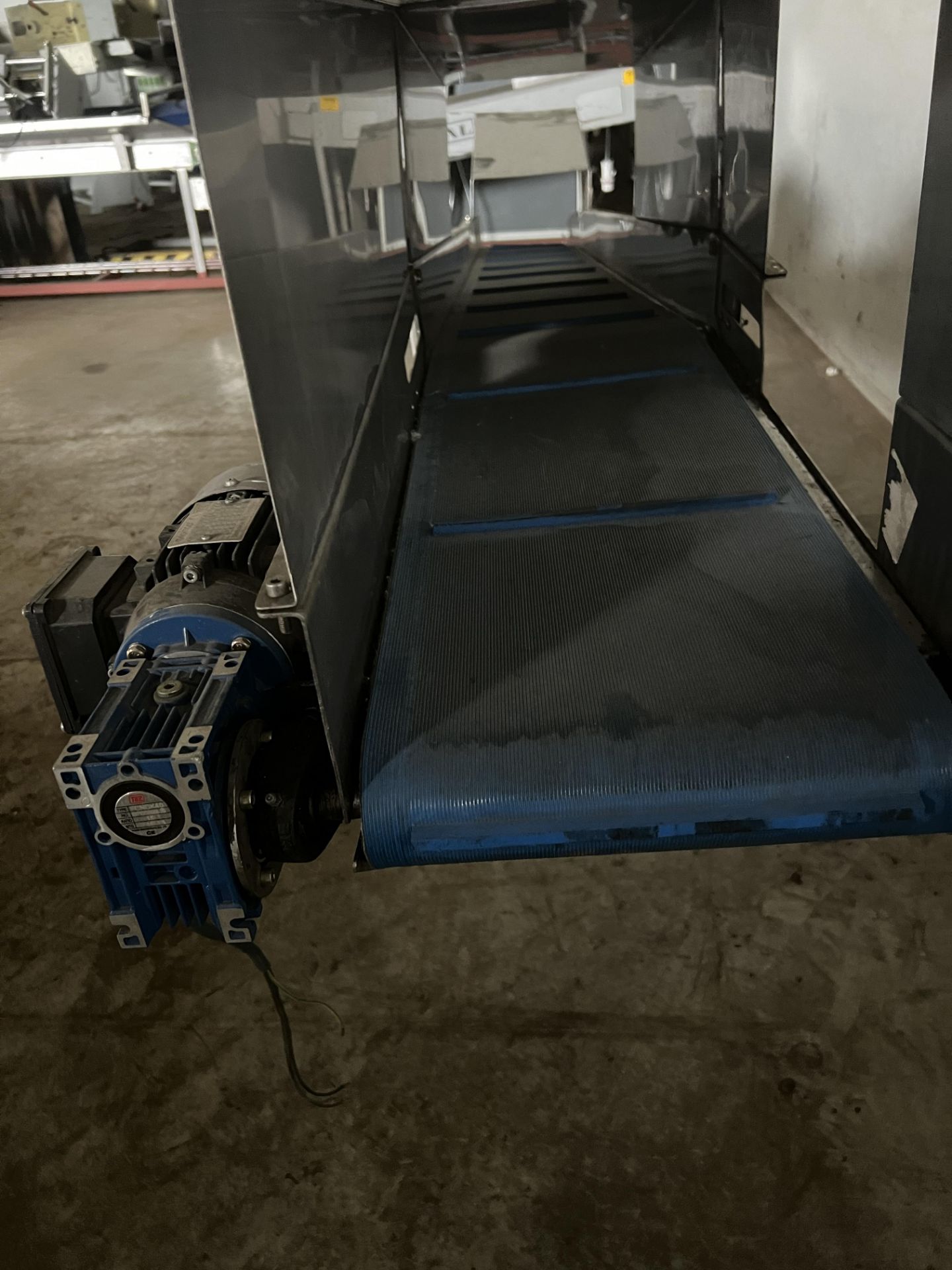 Conveyor - Image 2 of 2