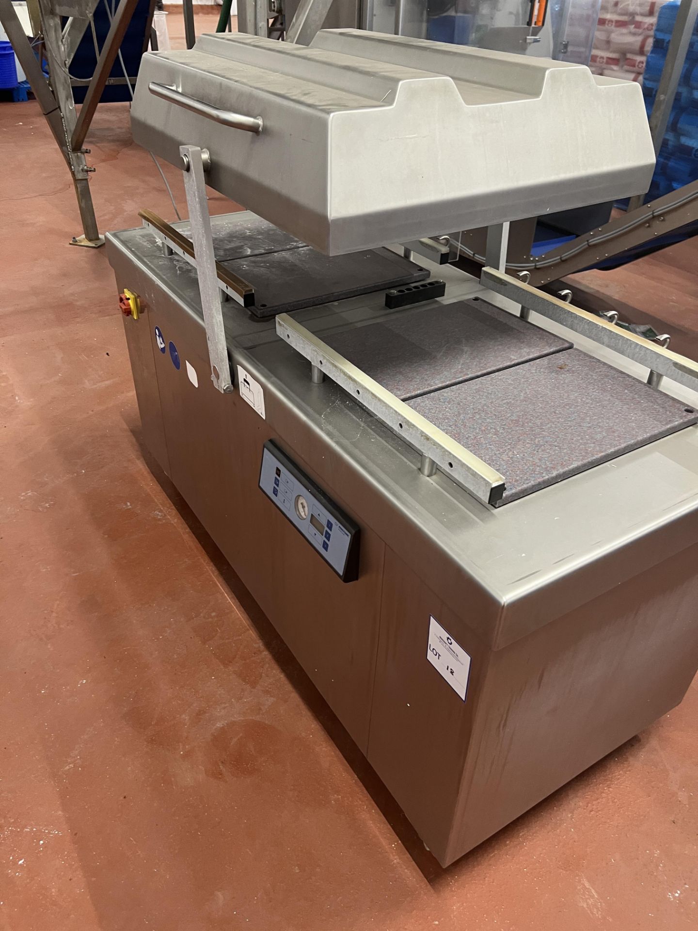 Vaccum sealer - Image 2 of 3