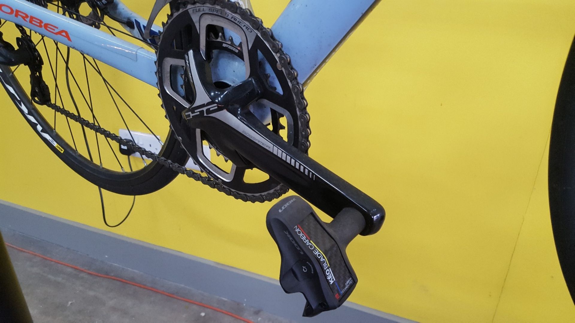 Orbea Avant Full Carbon Frame Racing Bike. Disc brakes, Ultegra group set. NO VAT. - Image 8 of 8