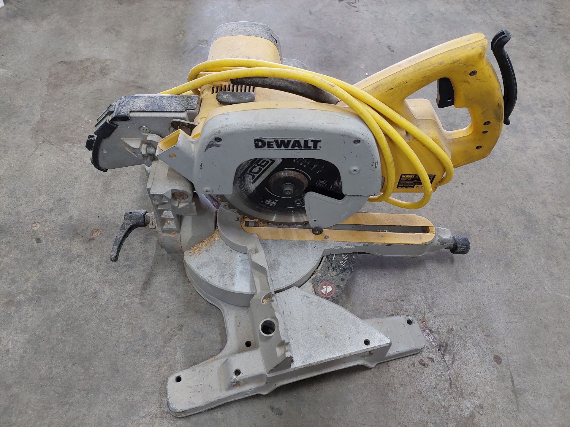 110v Dewalt Mitre Saw. NO VAT.