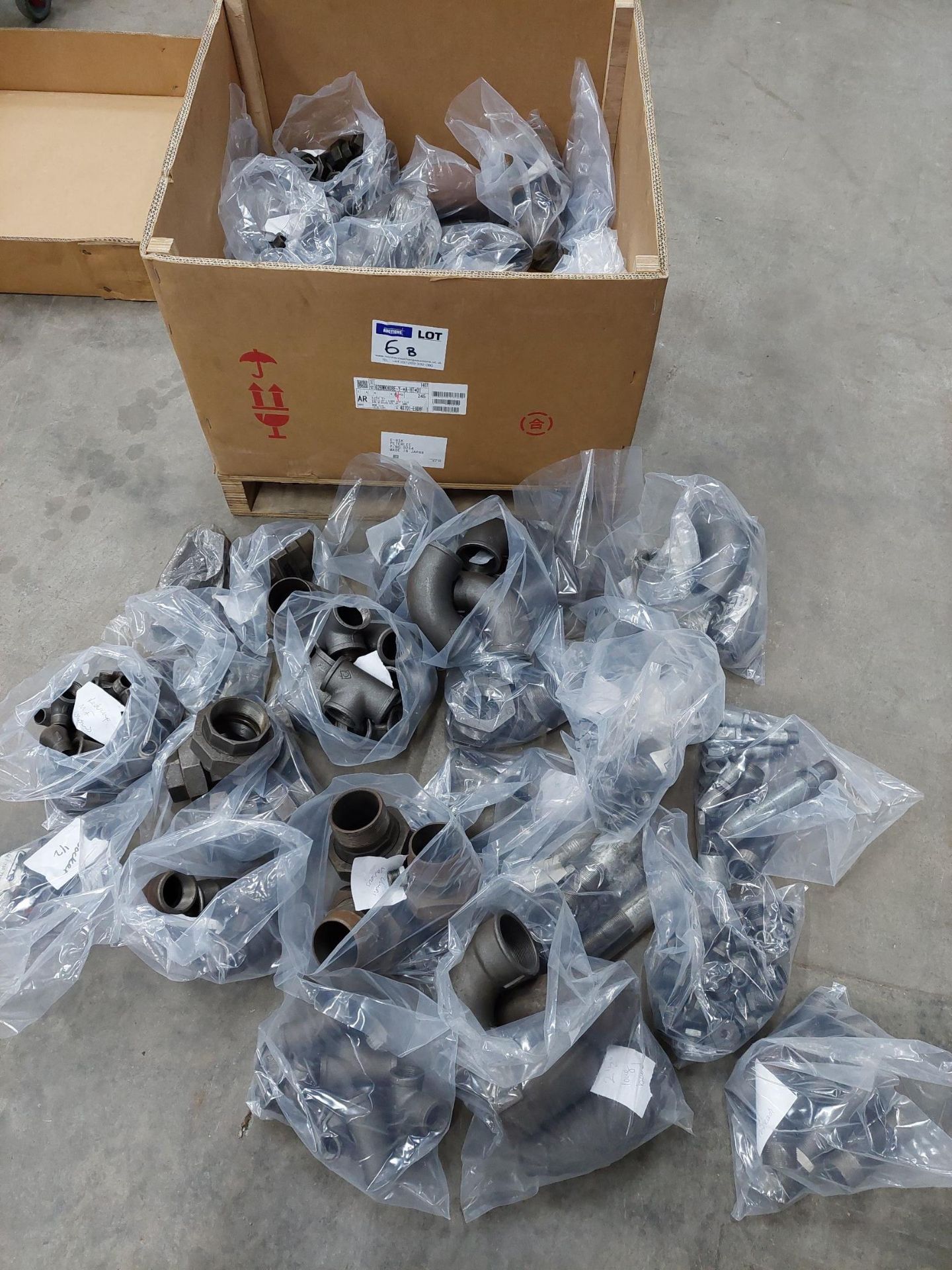 Qty of malleable pipe fittings - various sizes, equal tees, swept tees, unions, straight connectors,