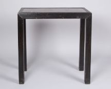 Art déco-Tisch Holz, schwarz gebeizt.