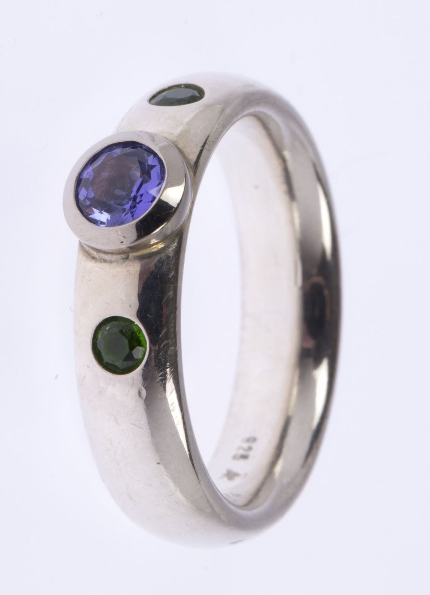 Ring Sterlingsilber. Ausgefasst mit - Bild 2 aus 2