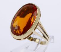 Granat-Ring Gelbgold 585. Ringkopf