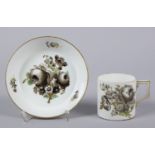 Tasse mit Untertasse Florale Bemalung