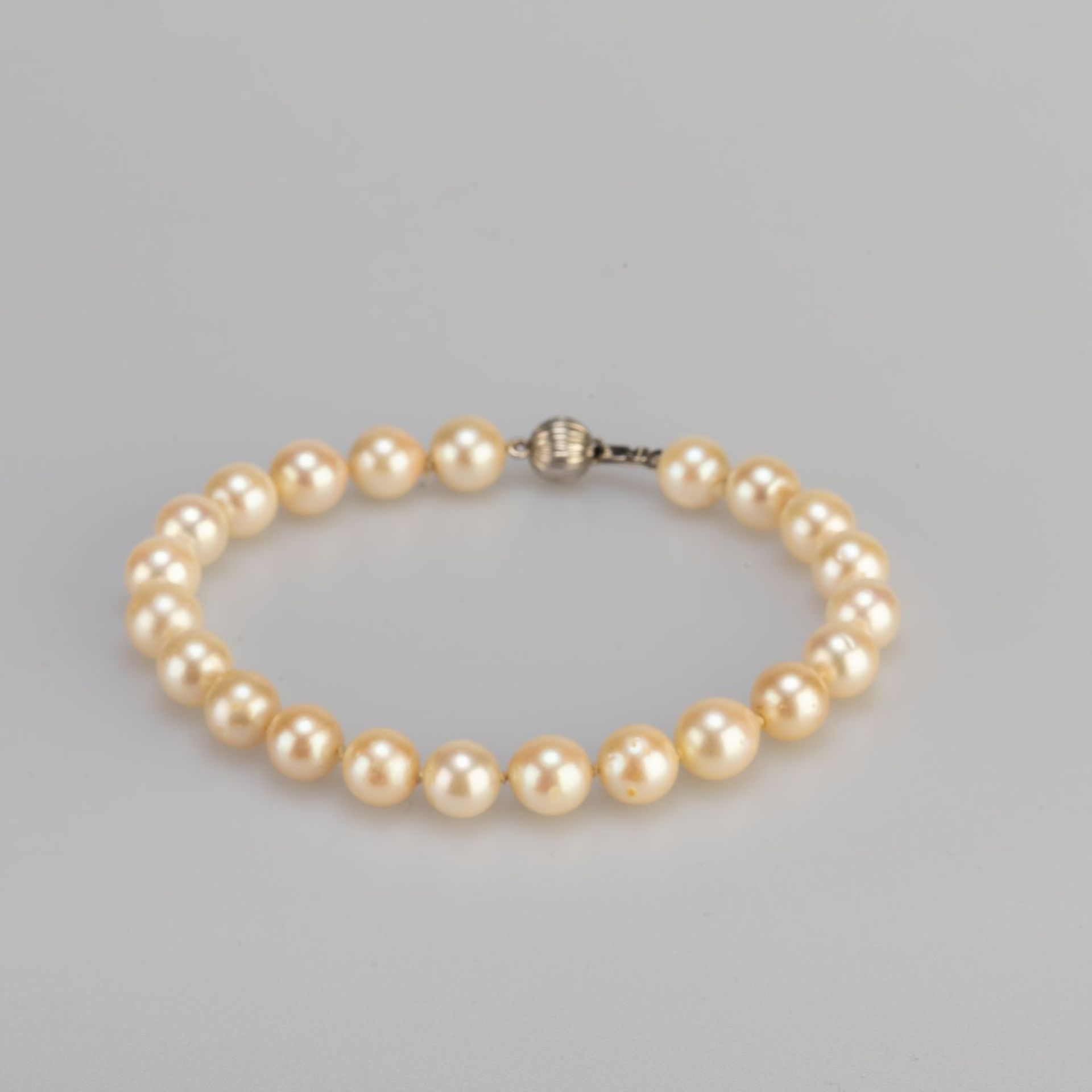 Perlencollier und -armband Weiße - Image 3 of 3