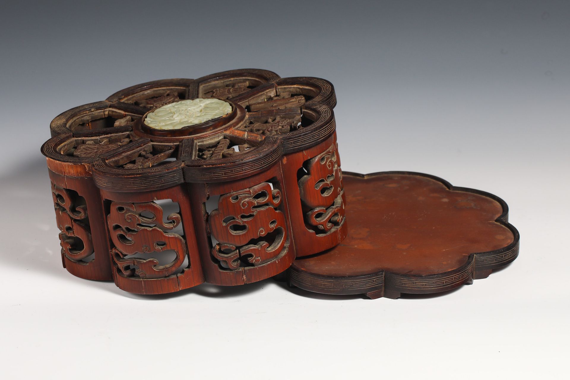Eighteenth Century Bamboo Carved Lid Box - Image 7 of 8