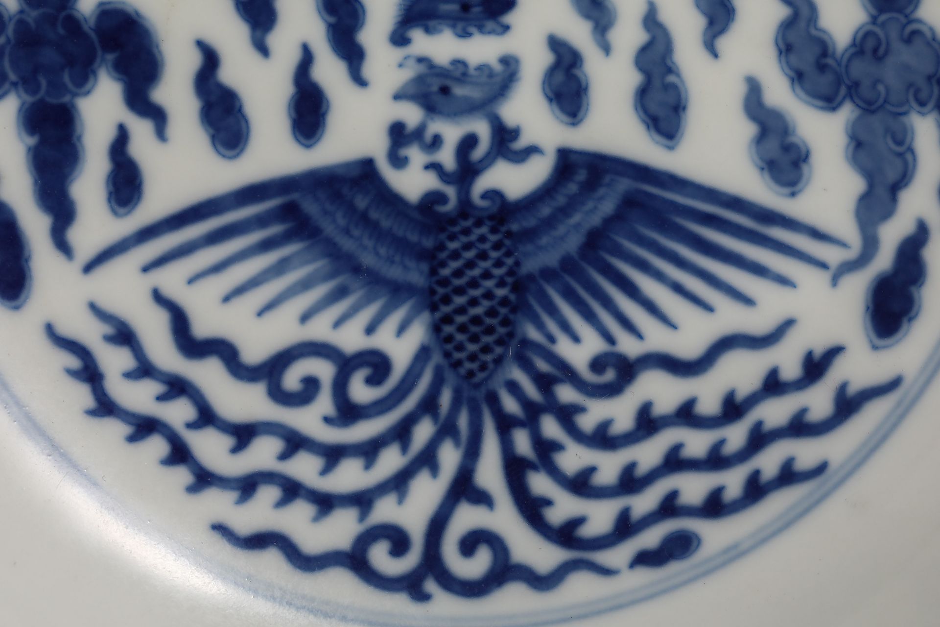 18th Century Blue and White Double Phoenix Pattern Appreciation Plate - Bild 4 aus 9