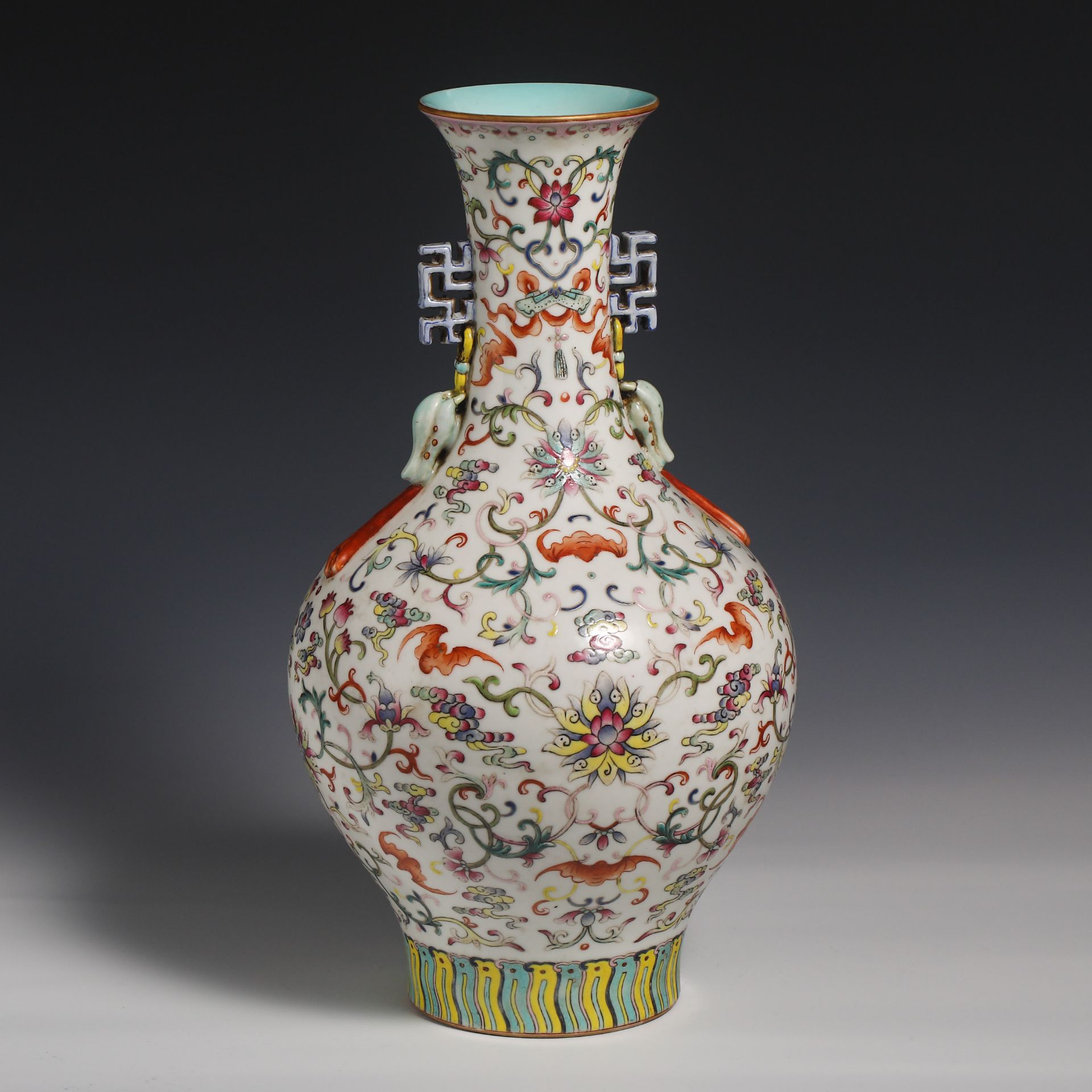 18th Century Pastel Lotus Double-Eared Vase - Image 5 of 10