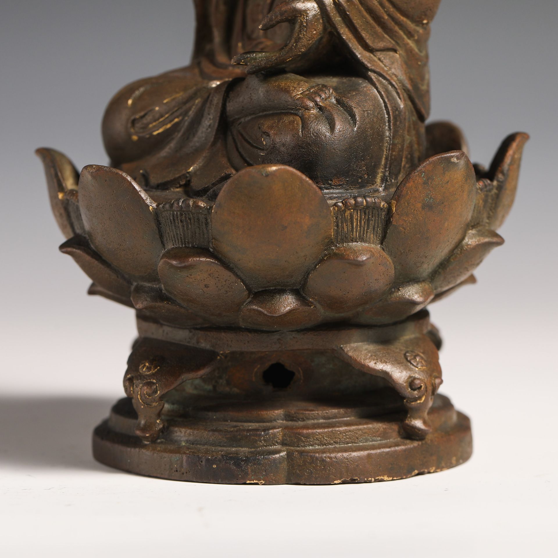 Liao Dynasty Buddha statue - Image 8 of 17