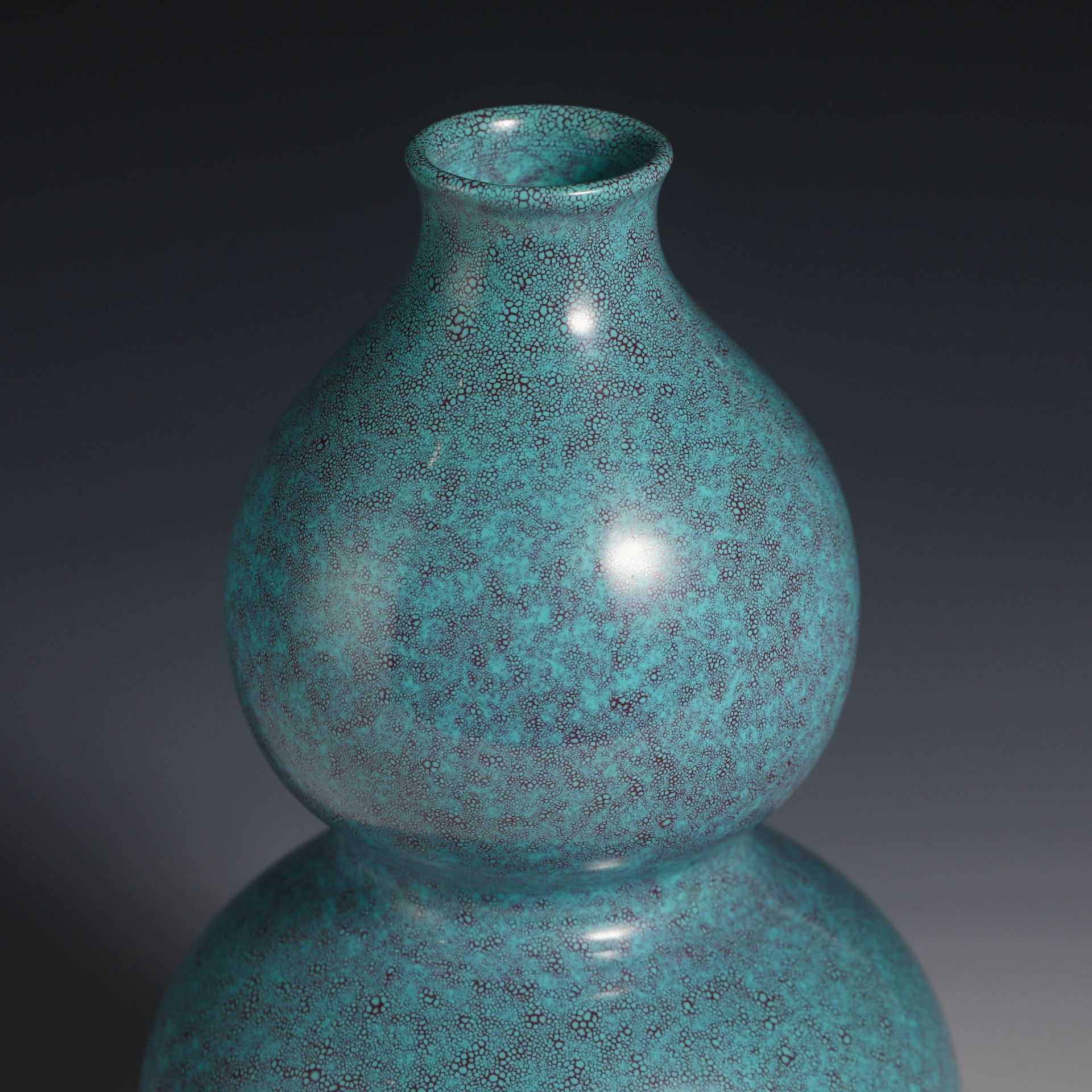 An 18th Century Furnace-Glazed Gourd Vase