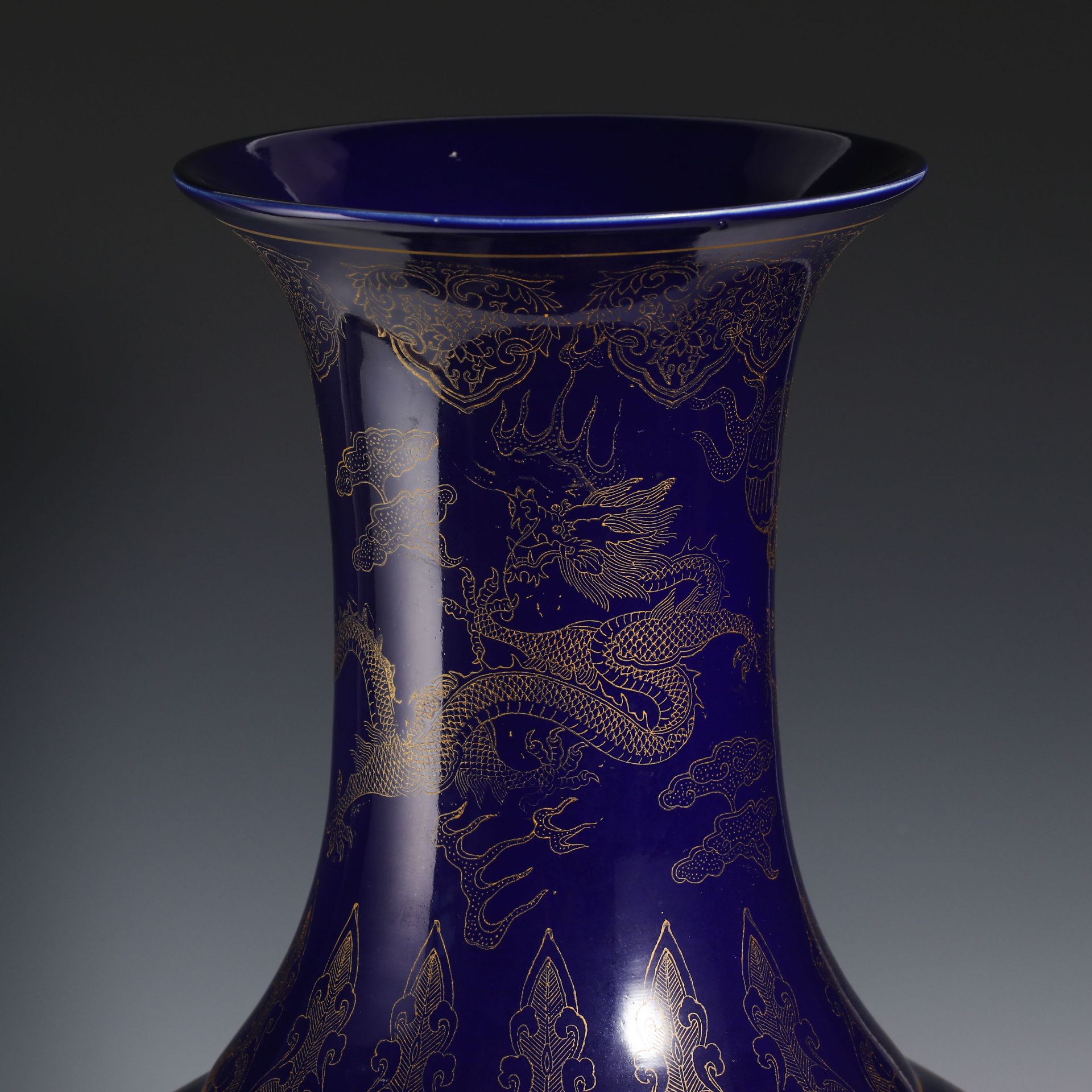 19th Century Ji Blue Glazed Vase - Image 2 of 10