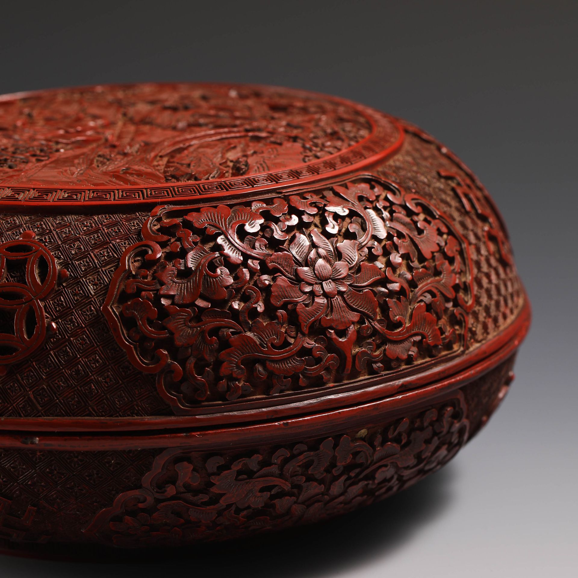 17th Century Red-Tipped Box - Image 6 of 10