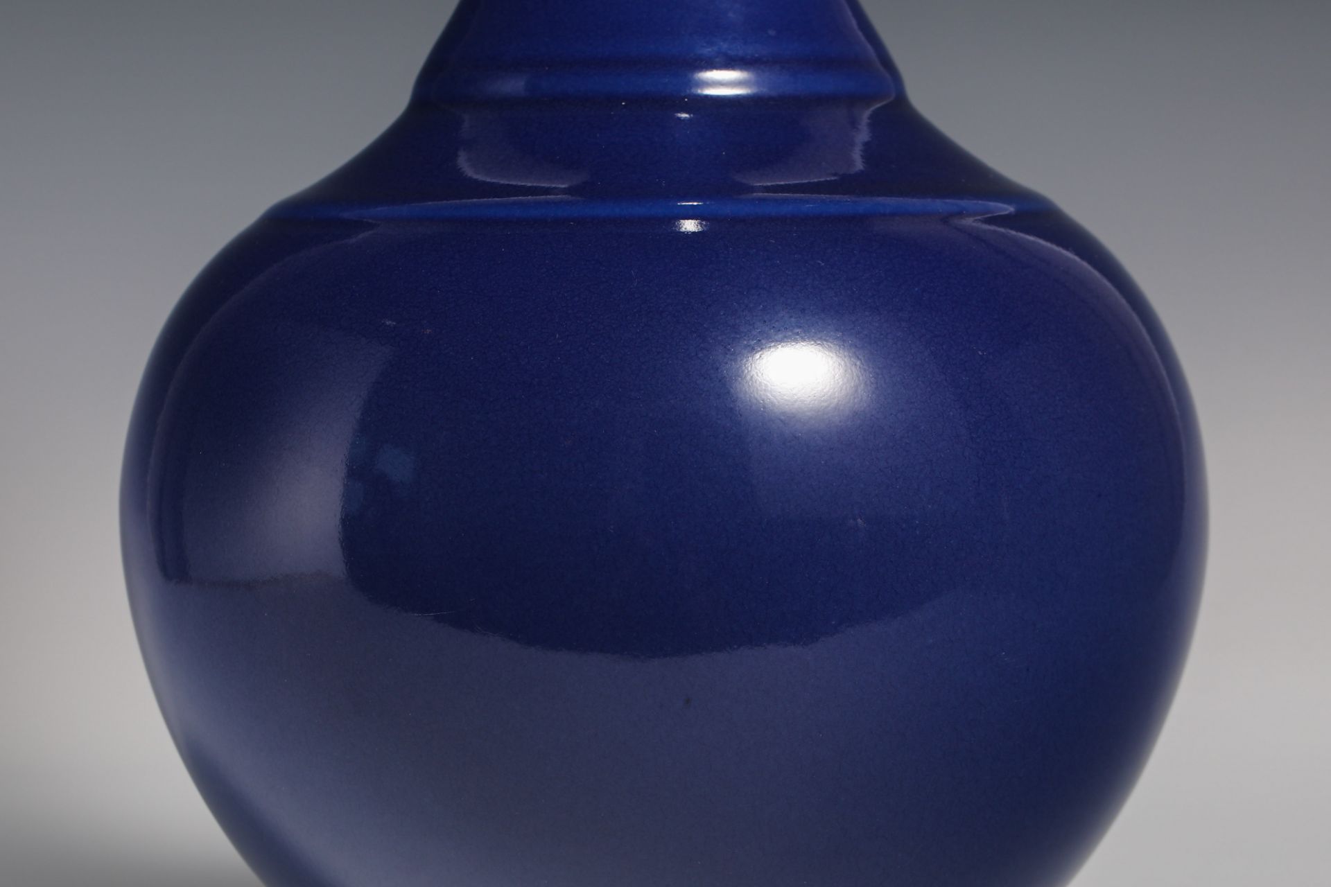 18th Century Ji Blue Appreciation Vase - Image 5 of 9