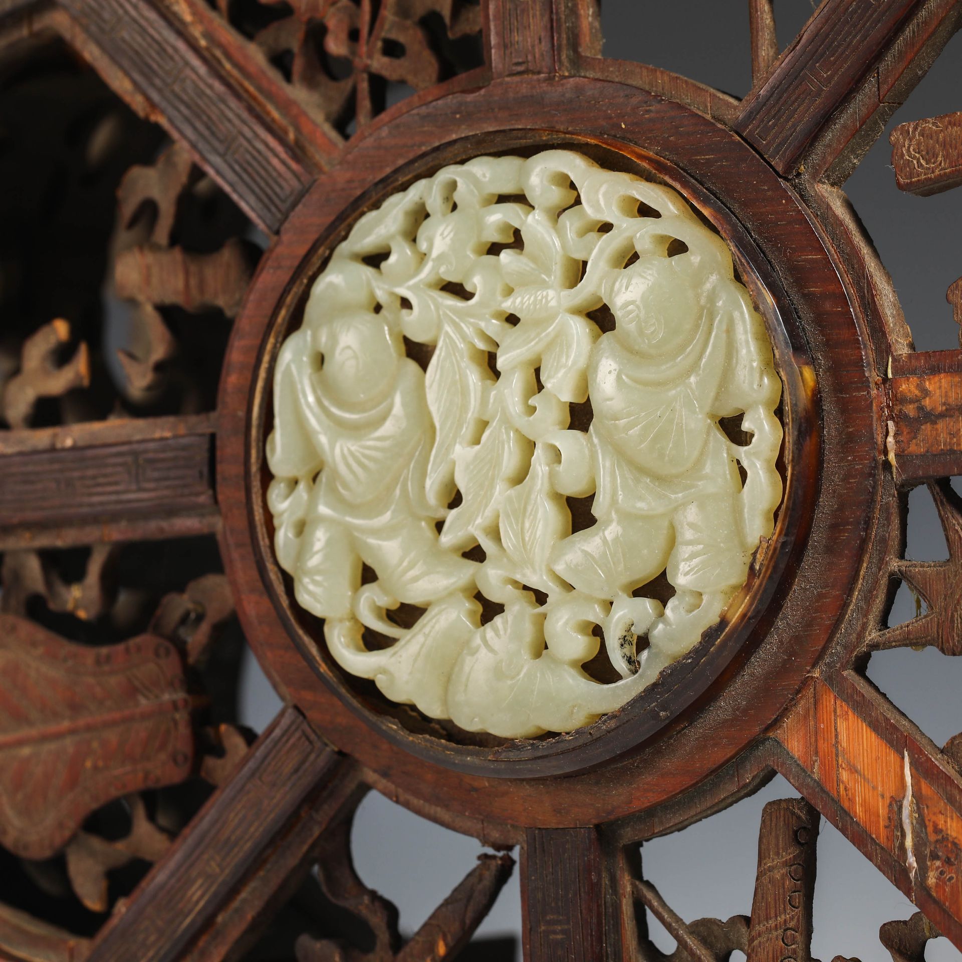 Eighteenth Century Bamboo Carved Lid Box - Image 5 of 8