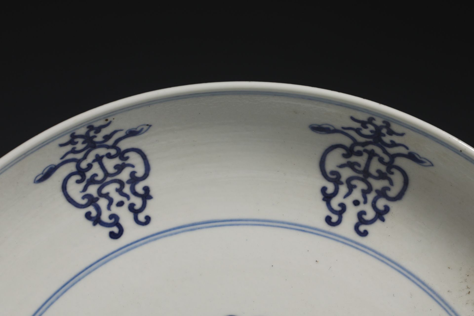 18th Century Blue and White Plate - Image 4 of 8