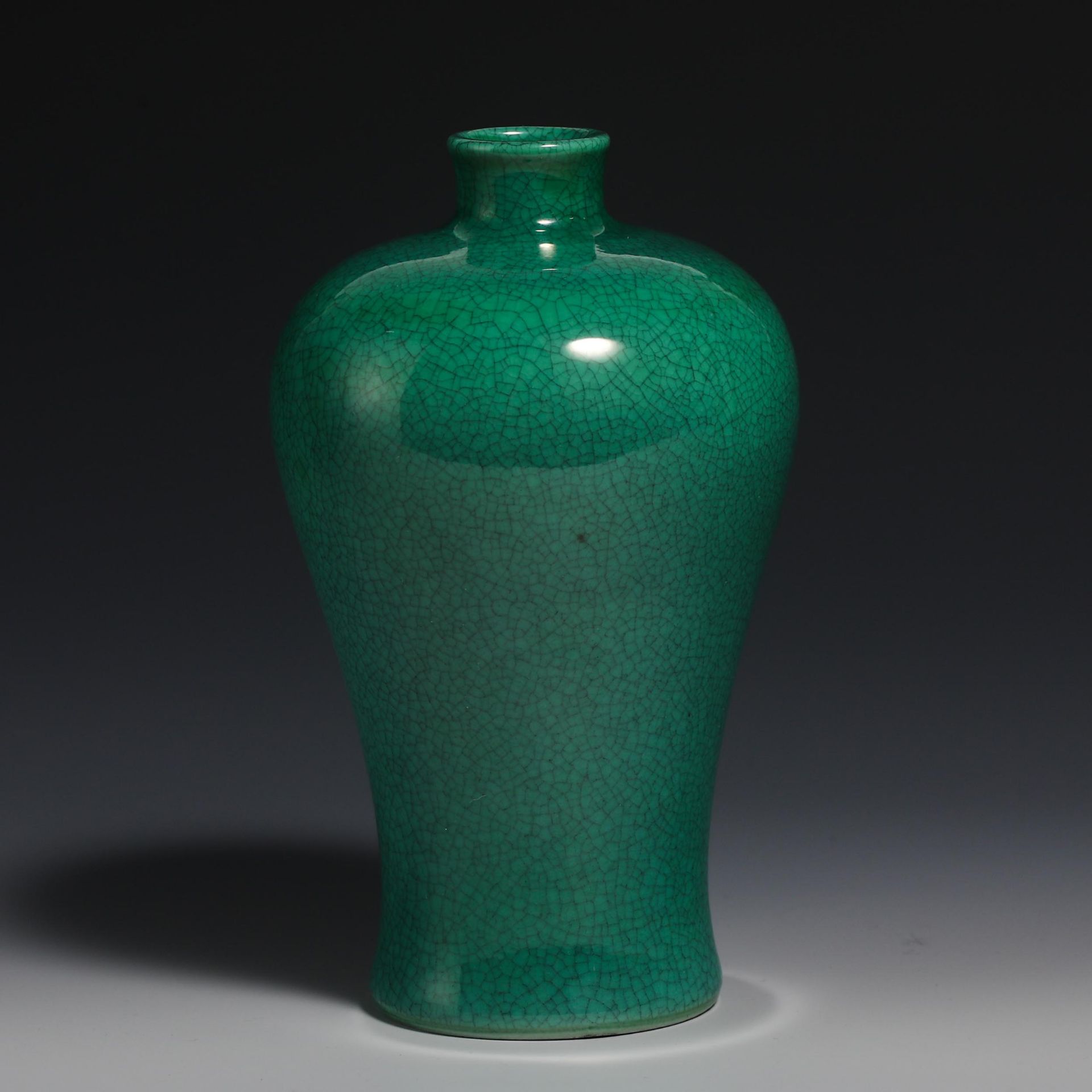 18th Century Apple Green Glazed Plum Vase