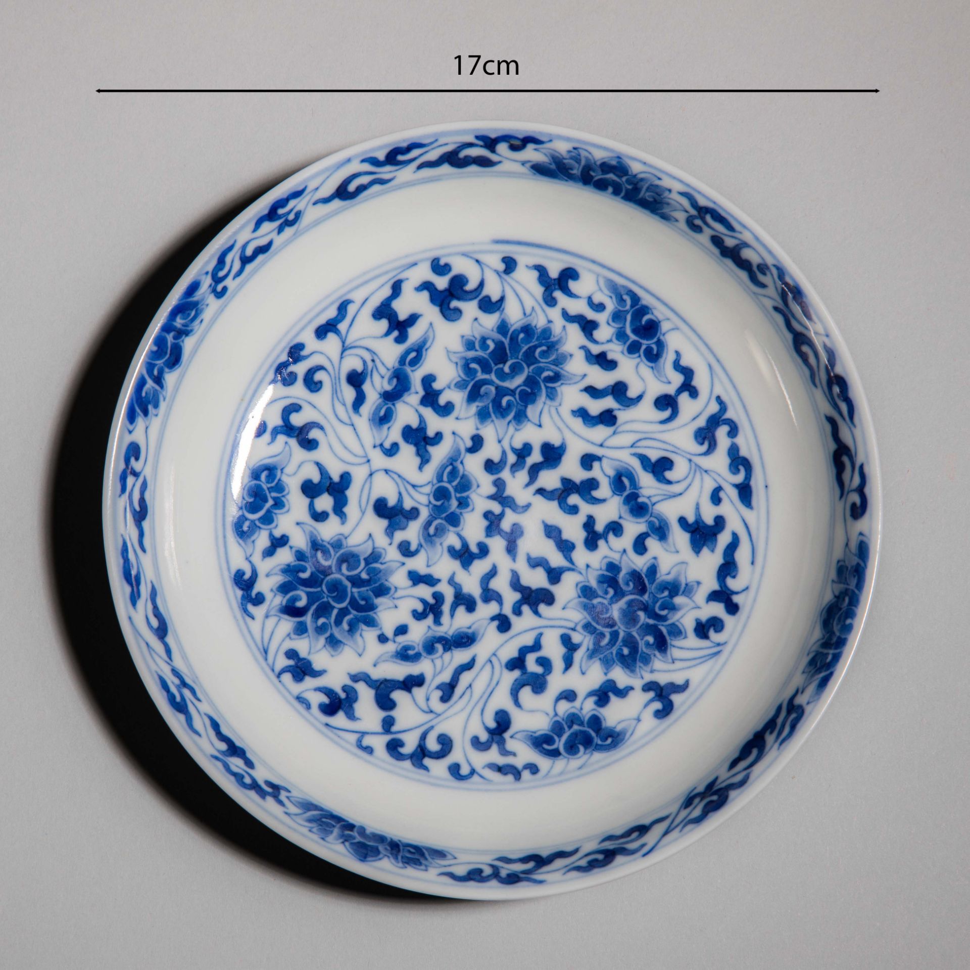Chinese Qing Dynasty Kangxi style blue and white plate - Image 2 of 7