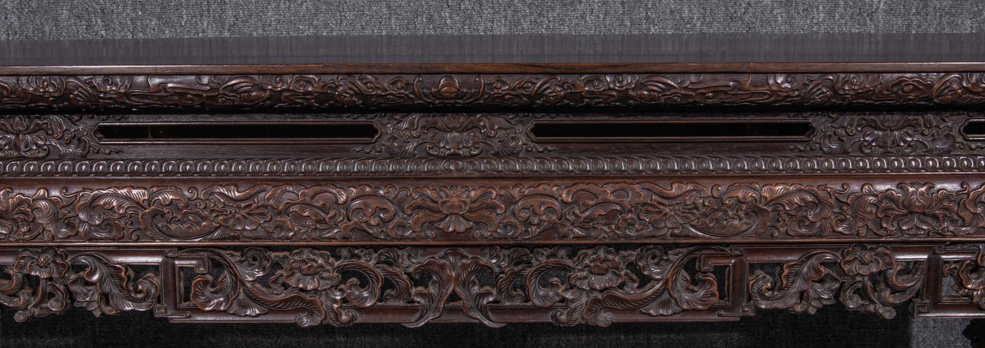 Chinese Qing Dynasty rosewood desk - Image 5 of 10