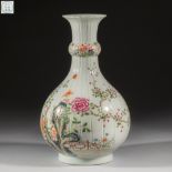 Yongzheng style pastel porcelain vase of Qing Dynasty