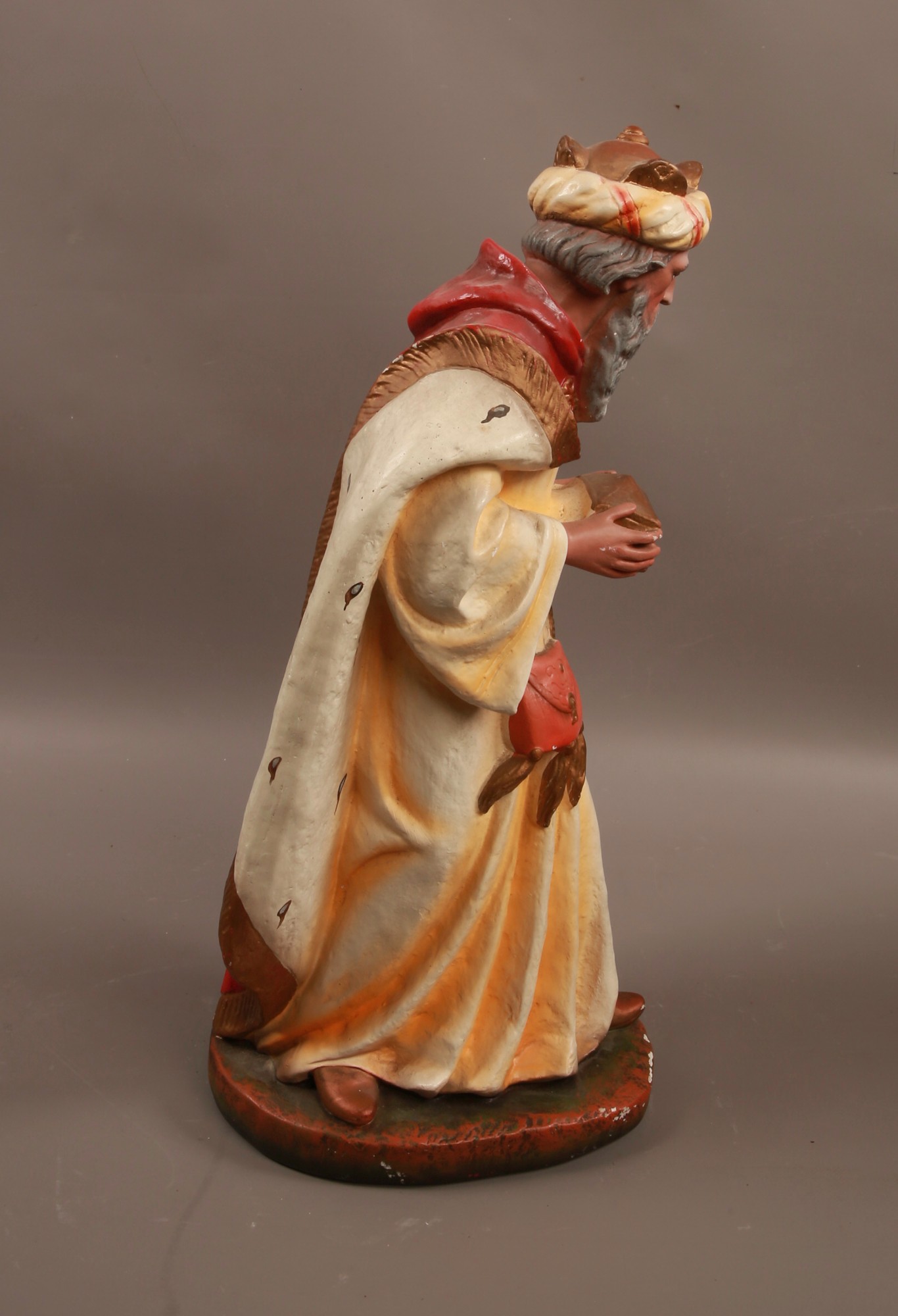 A Vintage Religious Statue of Balthazar holding the Gift of myrrh 52cm Tall #81 - Image 5 of 7