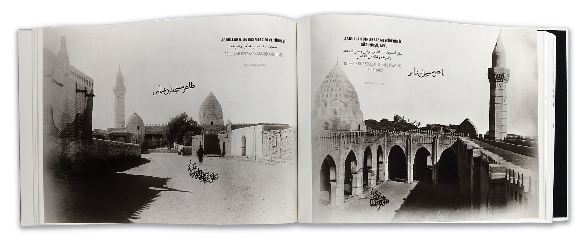 'HAREMEYN' IN PHOTOGRAPHS FROM THE OTTOMAN PERIOD SELECTED FROM THE ALBUMS OF SULTAN ABDULHAMID II - Image 10 of 20