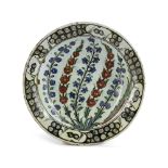 AN IZNIK POTTERY DISH, TURKEY, 17TH CENTURY