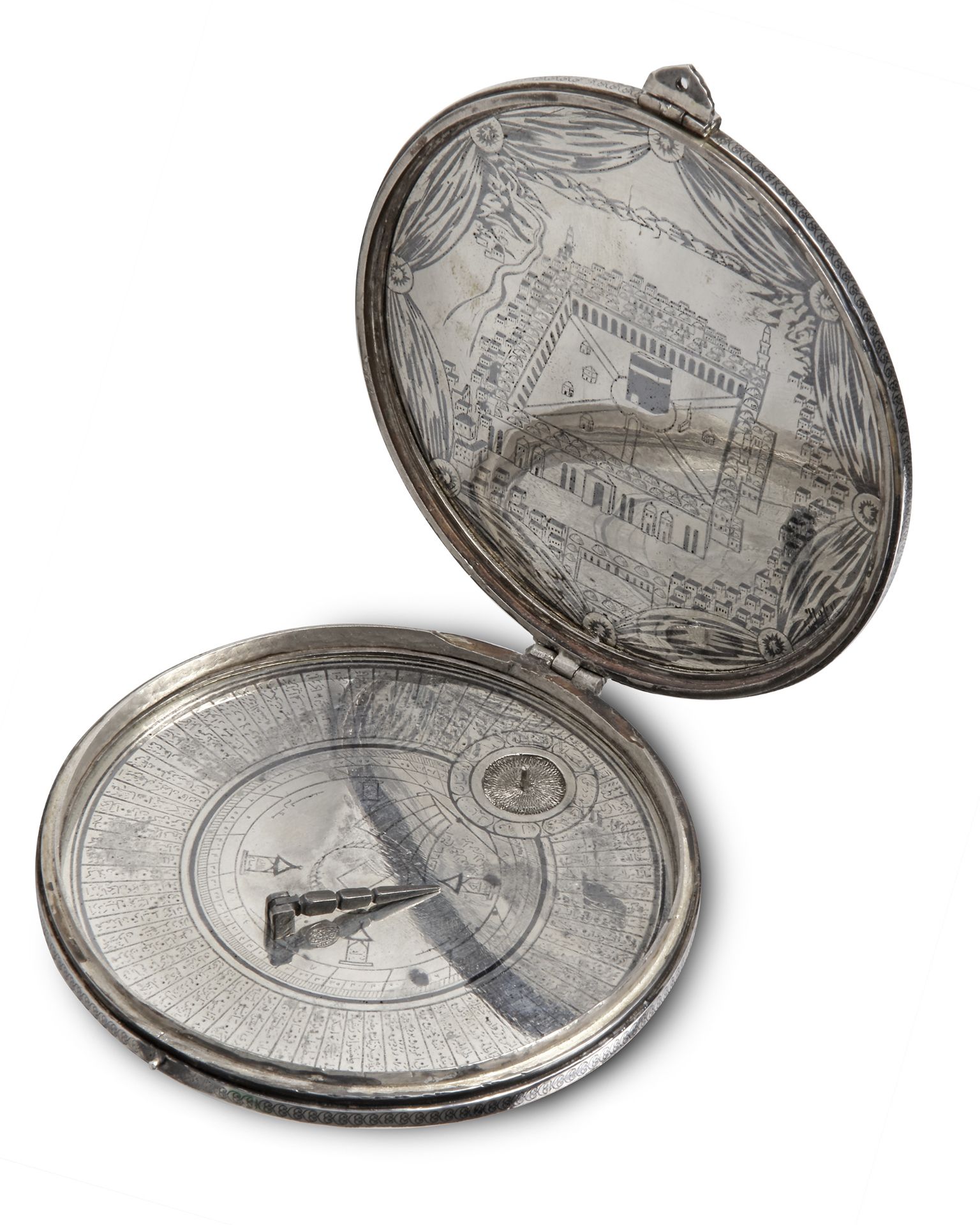 A SILVER PORTABLE FOLDABLE OTTOMAN QIBLA FINDER WITH COMPASS AND DOUBLE SUNDIAL, 19TH CENTURY - Image 5 of 7