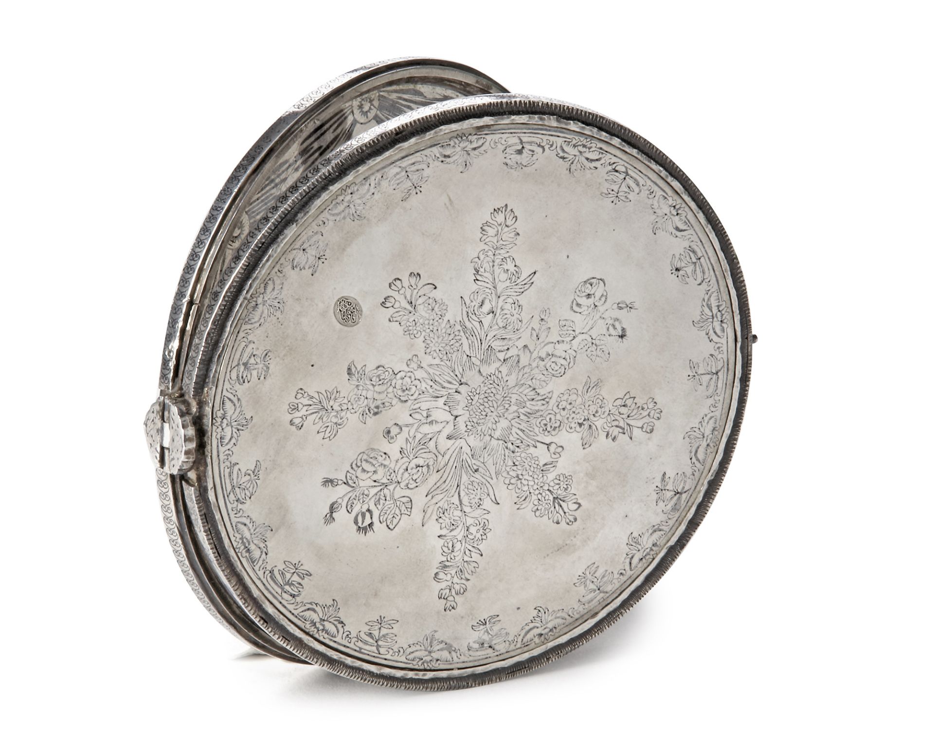A SILVER PORTABLE FOLDABLE OTTOMAN QIBLA FINDER WITH COMPASS AND DOUBLE SUNDIAL, 19TH CENTURY - Image 7 of 7